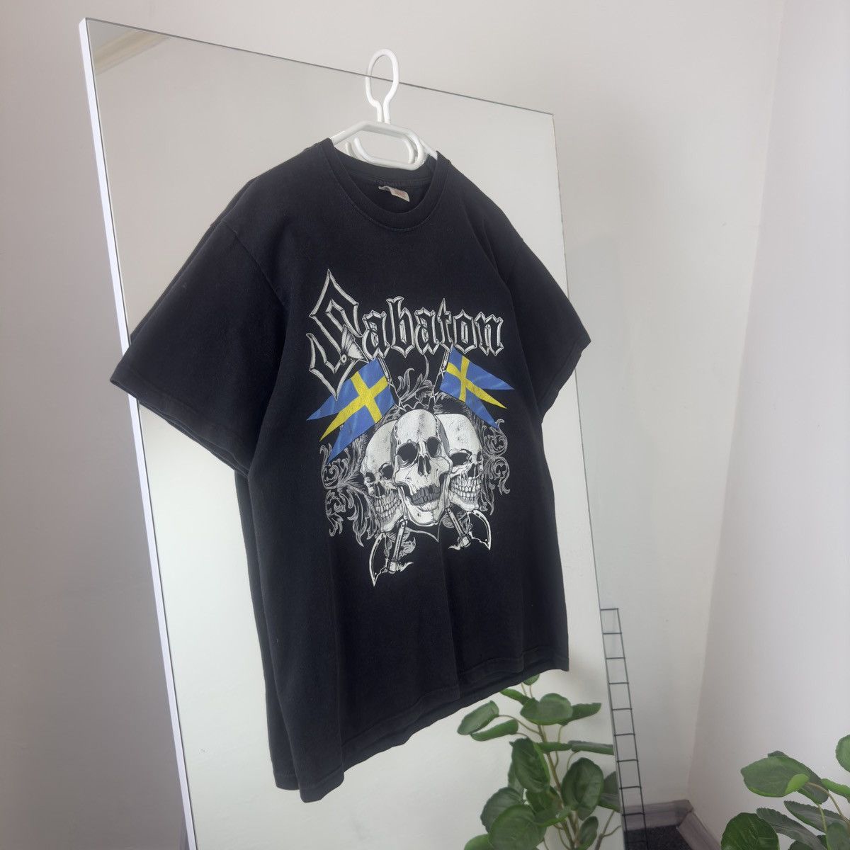 Band Tees Sabaton Rock Vintage 90s Rock Big Logo Size US L / EU 52-54 / 3 - 1 Thumbnail
