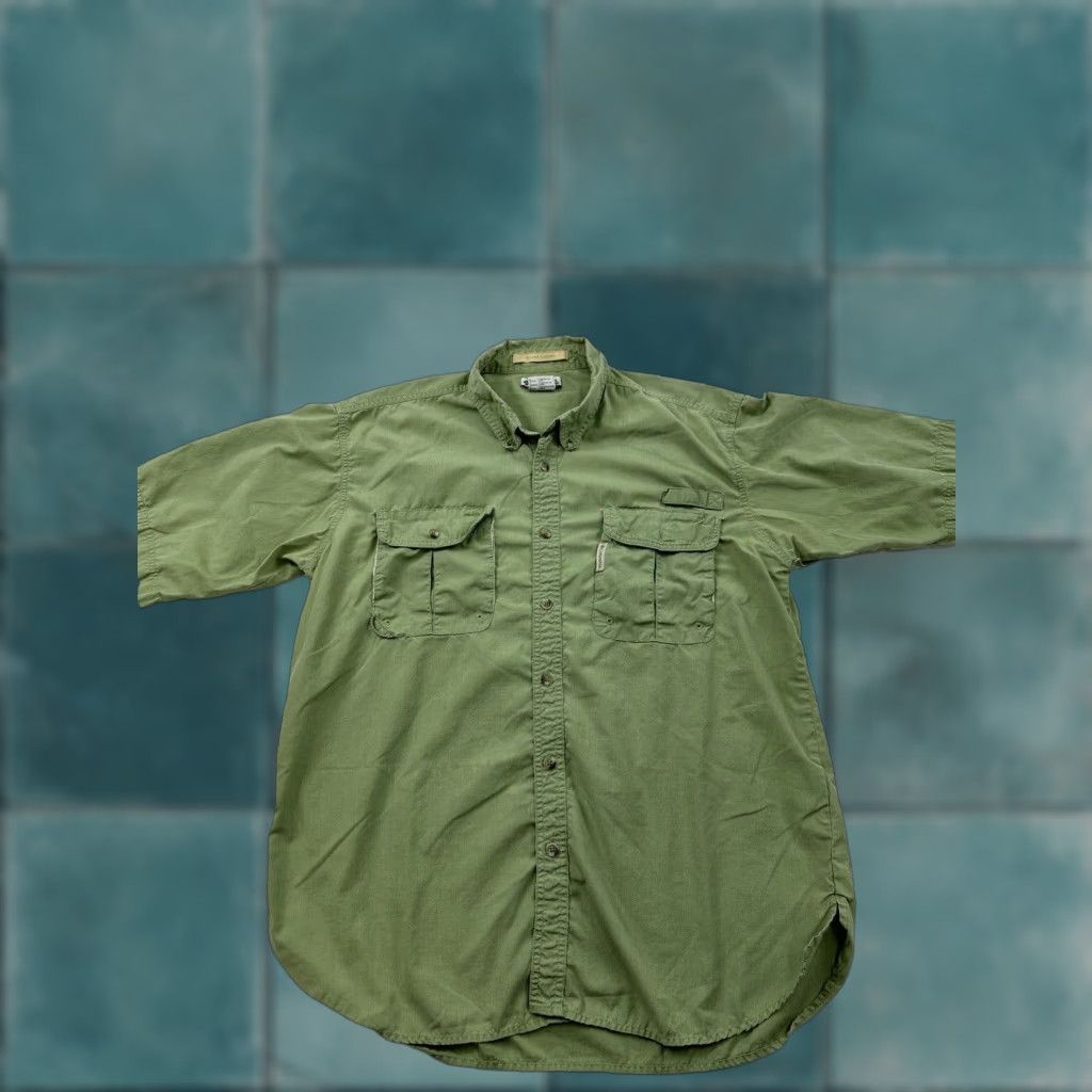 Vintage Columbia Shirt Mens L Green Button-Up Short Sleeve River Lodge Size US L / EU 52-54 / 3 - 1 Thumbnail