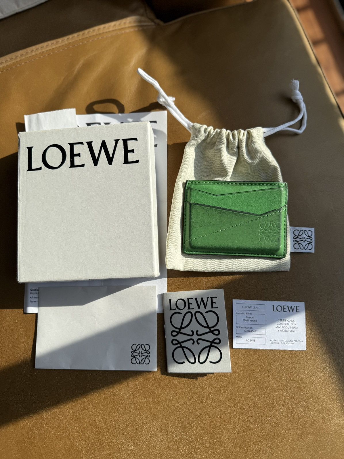 Loewe Loewe Puzzle Stitch Plain C Wallet Cardholder Apple Green Size ONE SIZE - 1 Thumbnail