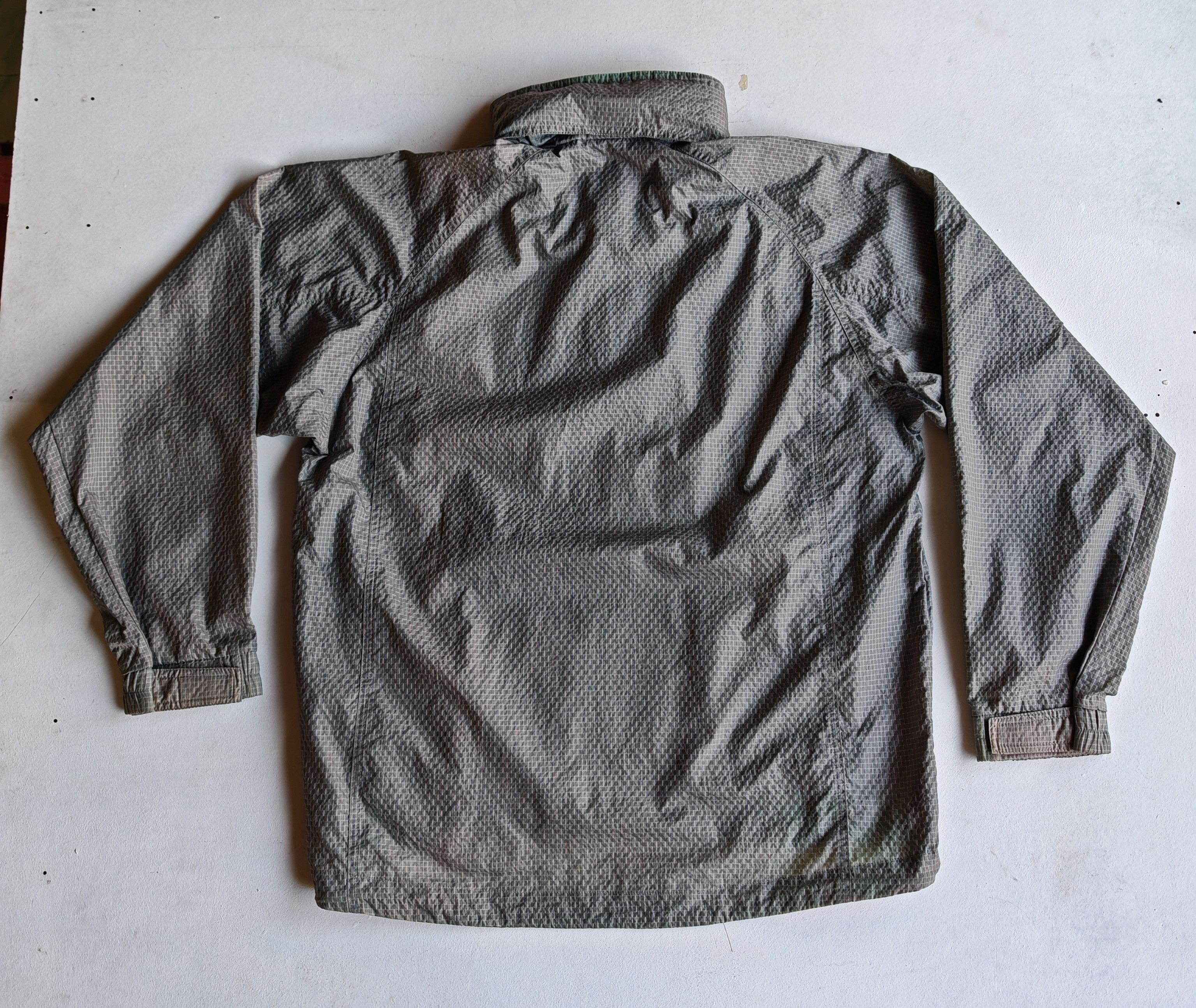 Columbia Colombia Windbreaker Company Size US M / EU 48-50 / 2 - 5 Thumbnail