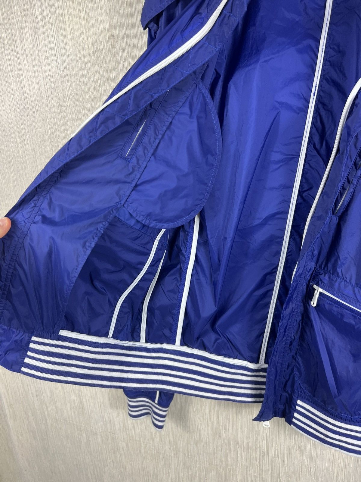 Love Moschino Love Moschino nylon light jacket windbreaker juicy old money Size S / US 4 / IT 40 - 21 Thumbnail