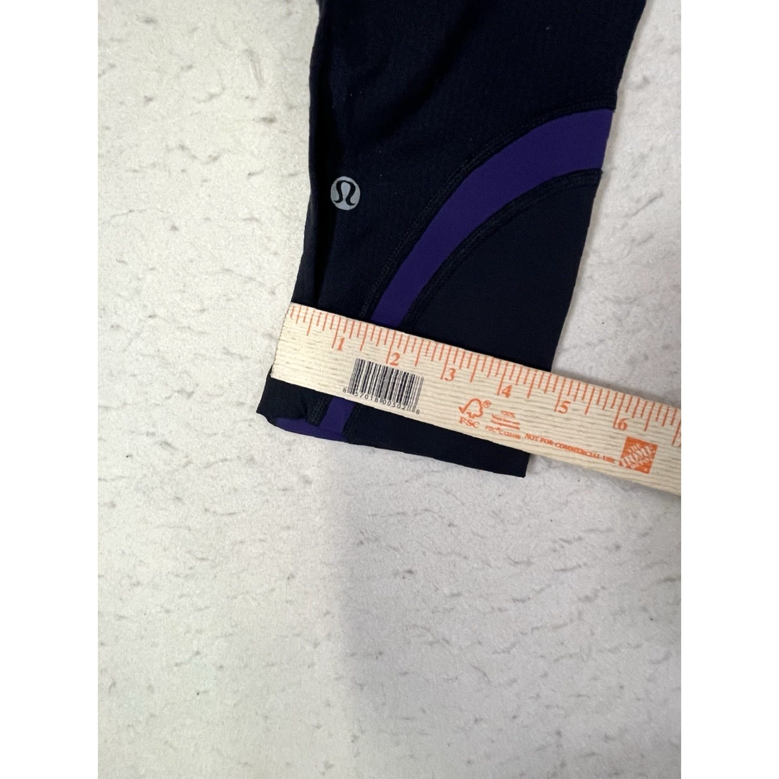 Lululemon Lululemon Black Purple Crop Leggings Size 8 Women's Size 30" / US 8 / IT 44 - 6 Thumbnail