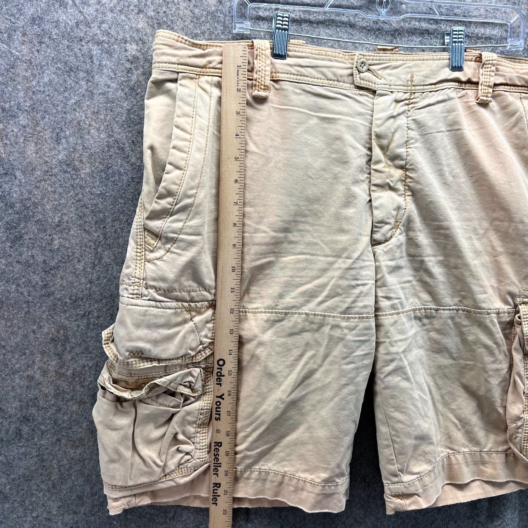 Polo Ralph Lauren VINTAGE Polo Ralph Lauren Shorts Mens 40 Khaki Cargo Tan Beige Cotton Fadded Size US L / EU 52-54 / 3 - 4 Thumbnail