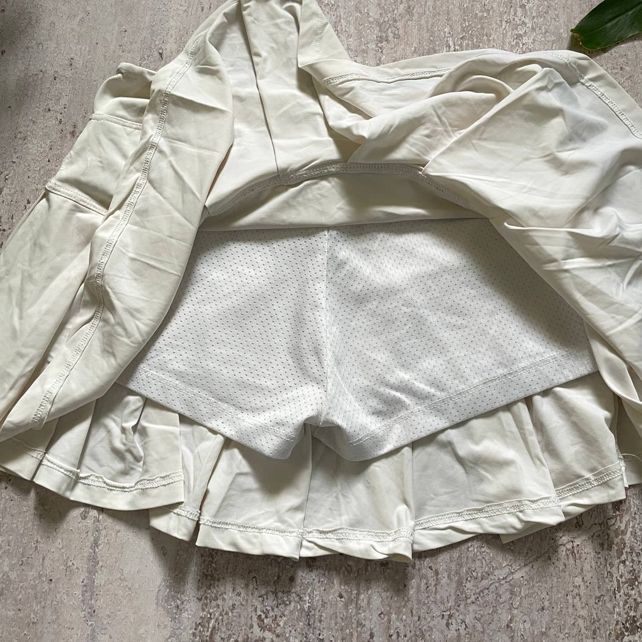 Adidas × Stella McCartney VINTAGE Y2K TENNIS MINI SKIRT Size 28" / US 6 / IT 42 - 4 Thumbnail