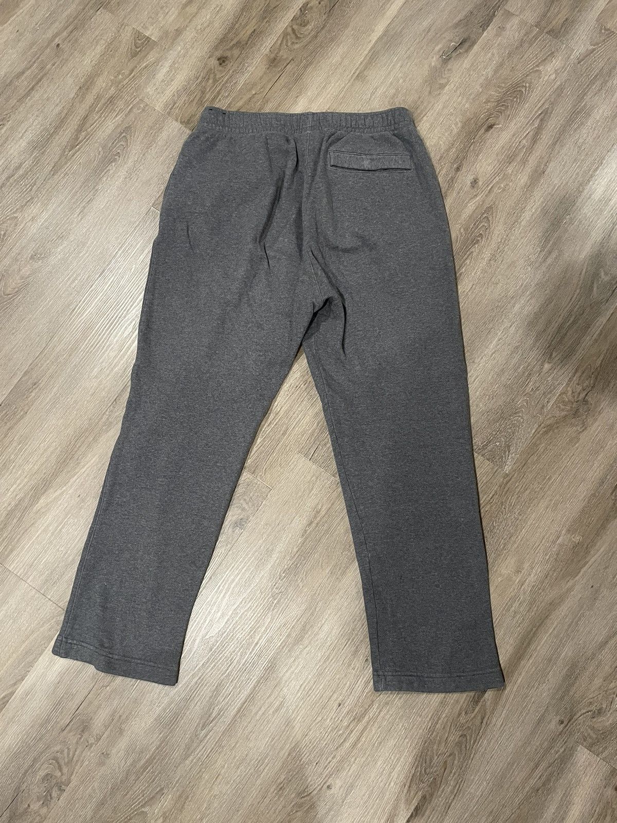 Nike Nike Sweatpants Size US 32 / EU 48 - 4 Thumbnail