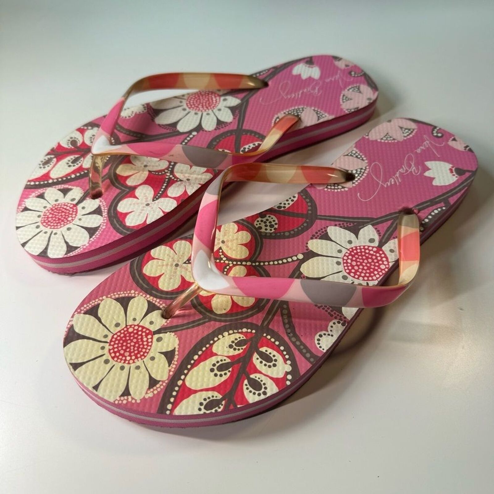 Vera Bradley Vera Bradley Floral Flip Flops Size 7/8 Size US 7 / IT 37 - 4 Thumbnail