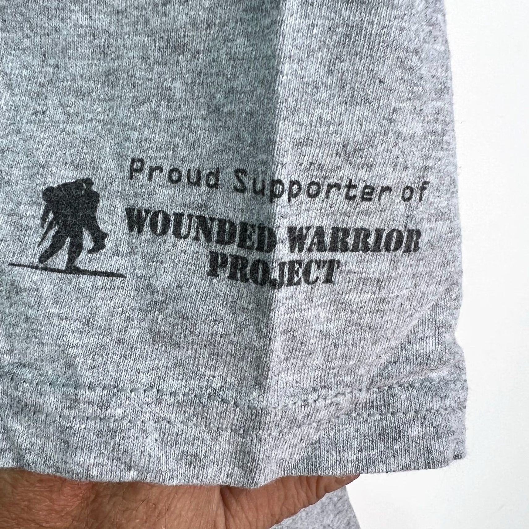 Hanes Tough Mudder Wisconsin 2011 Hanes Mens Pullover Gray Graphic T Shirt Size Large Size US L / EU 52-54 / 3 - 5 Thumbnail
