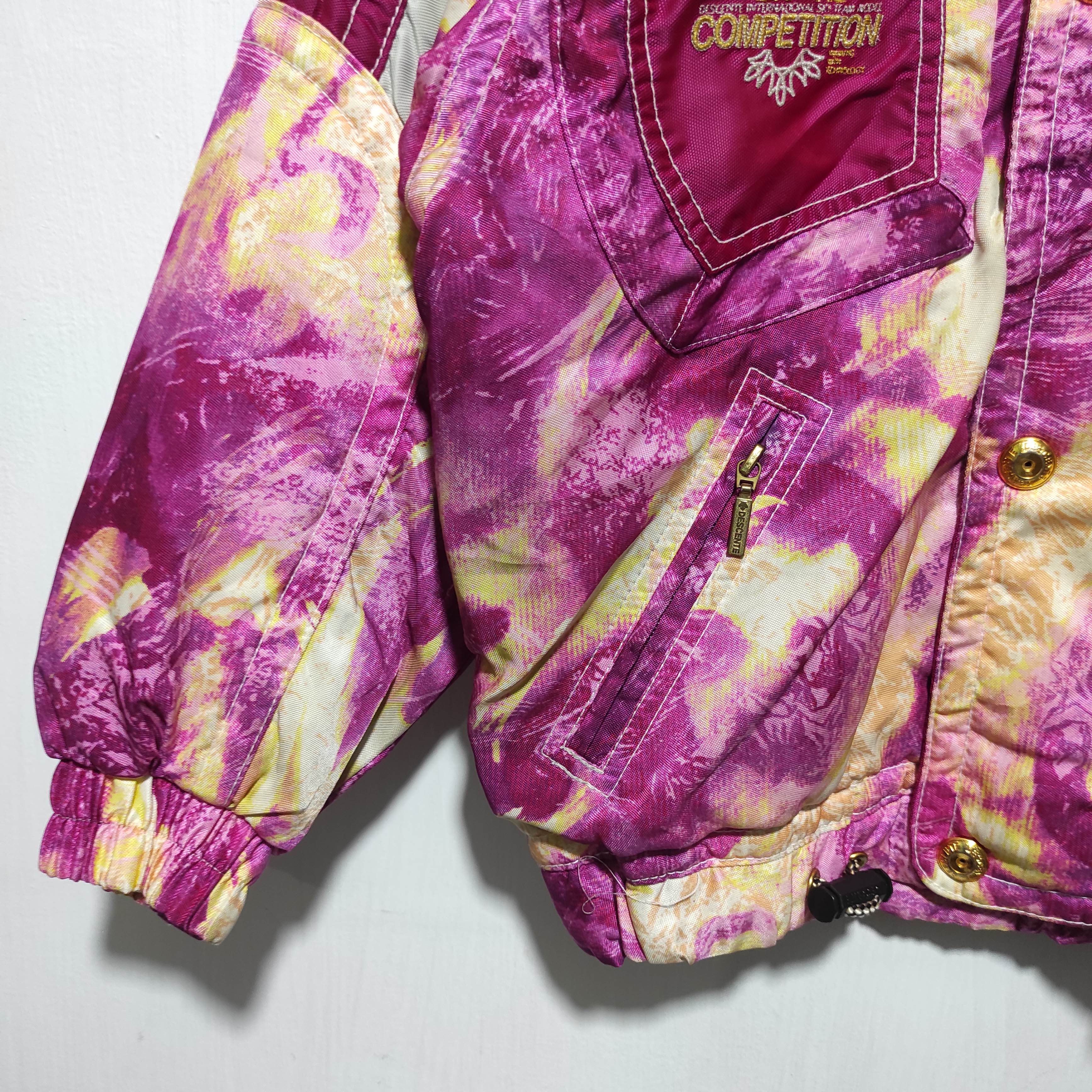 Descente Vintage Descente Ski Jacket size 140 Size US S / EU 44-46 / 1 - 4 Thumbnail