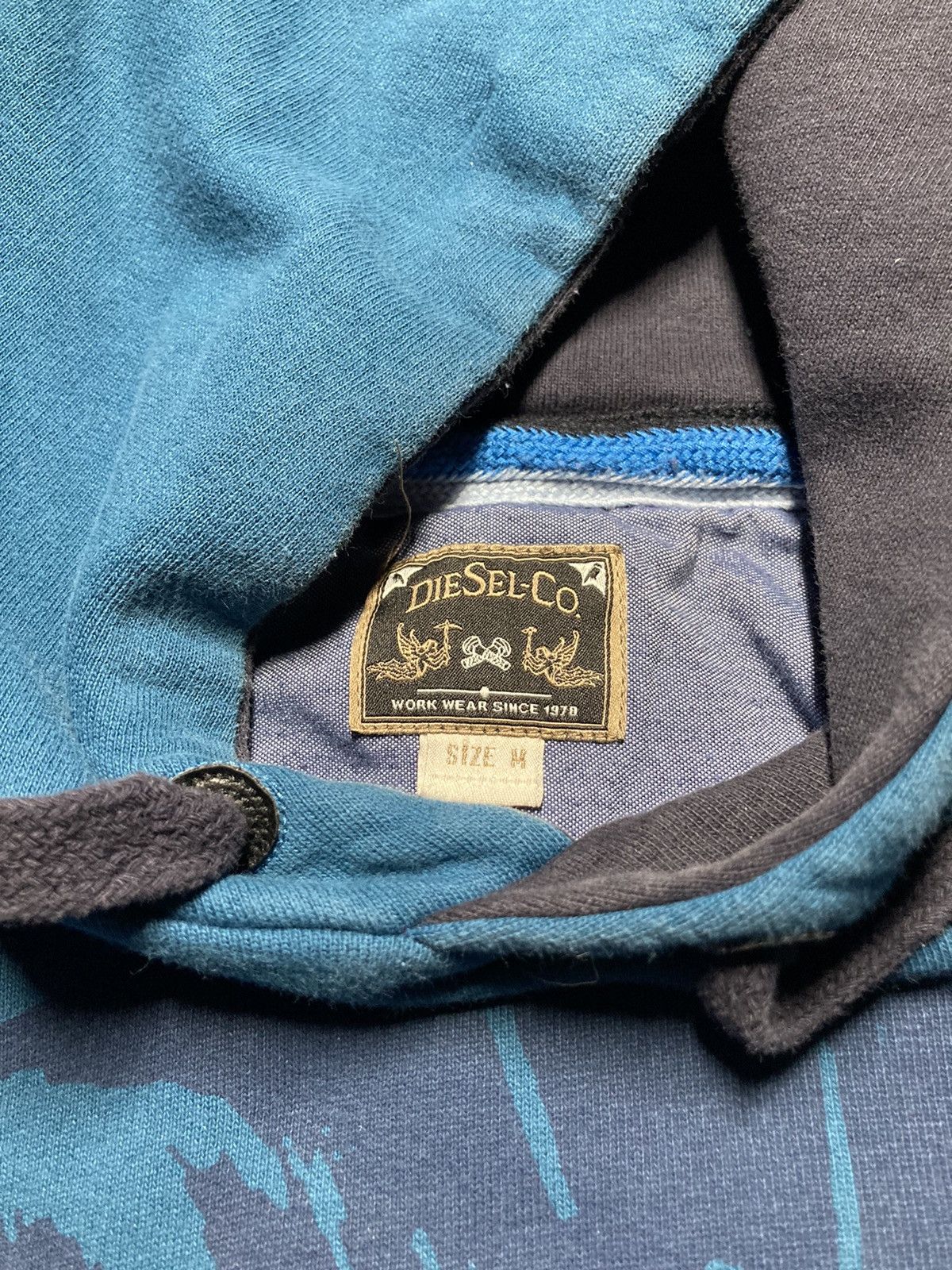 Diesel × Japanese Brand ⛩️Vintage Diesel Big center Logo Hoodie Japanese Style Y2K Size US M / EU 48-50 / 2 - 4 Thumbnail