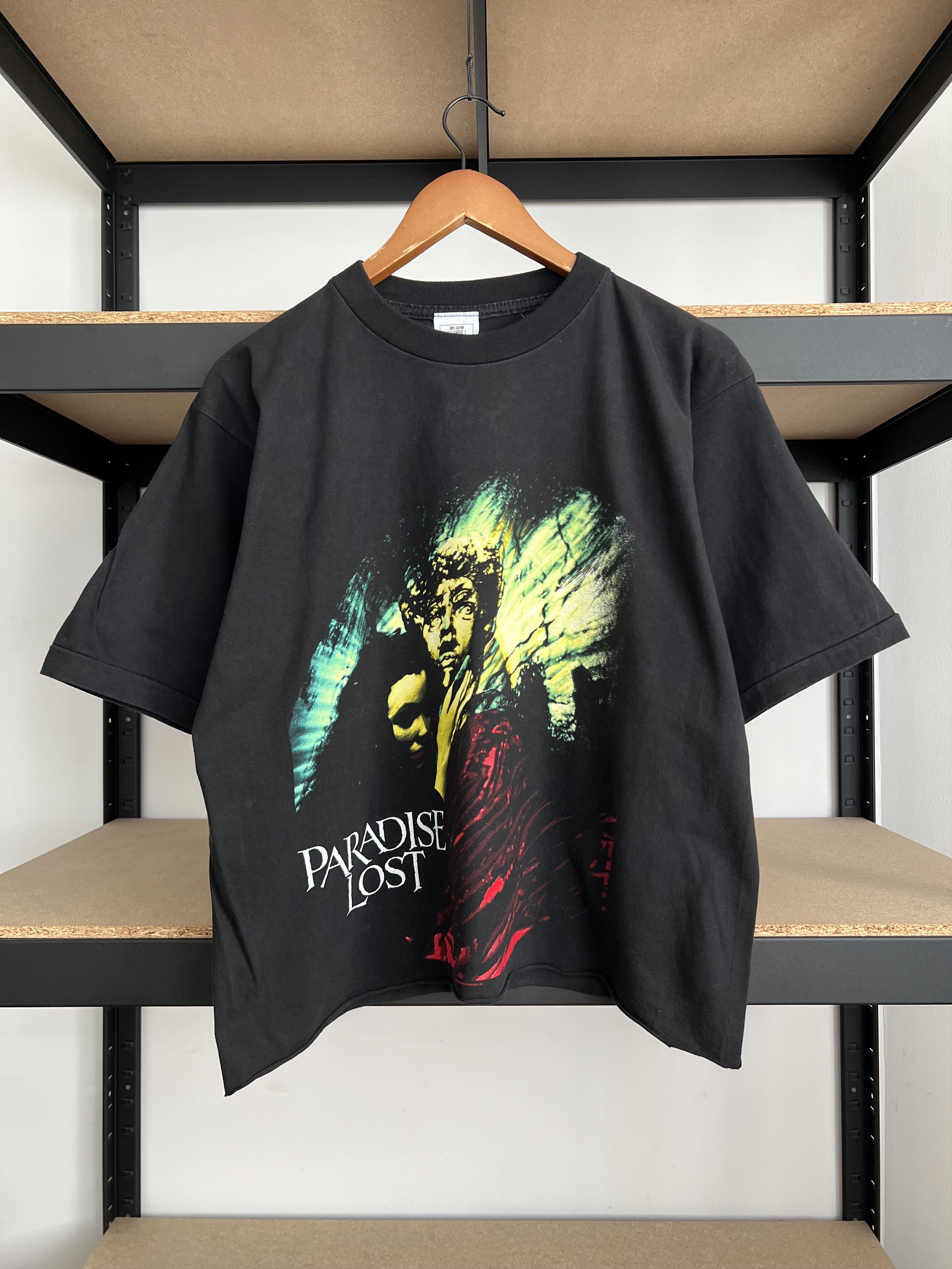 Band Tees Vintage 90s Paradise Lost Icon Cropped Black T-shirt Size US L / EU 52-54 / 3 - 1 Thumbnail