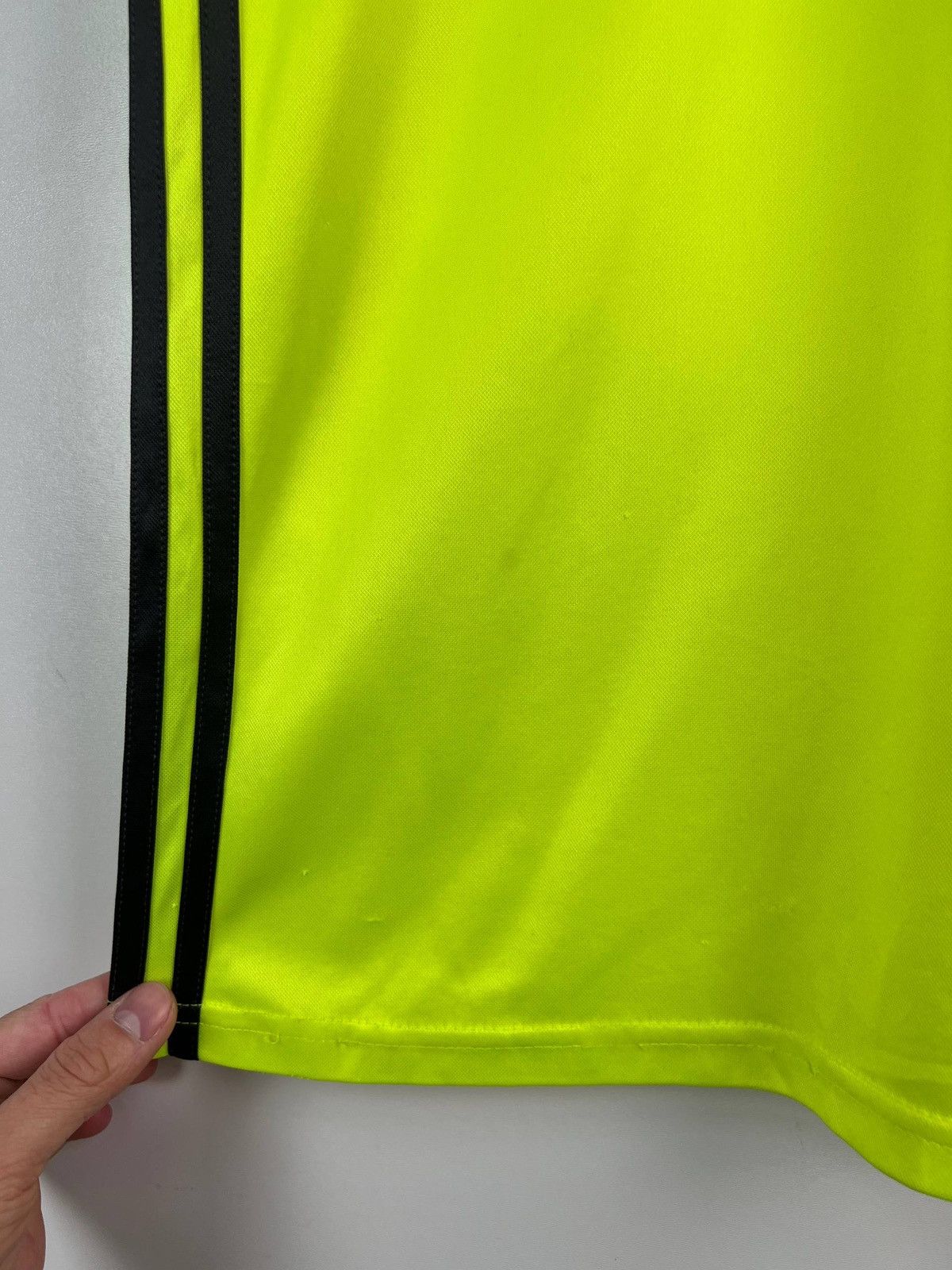 Adidas Chelsea Adidas 2016 jersey t-shirts size L Size US L / EU 52-54 / 3 - 6 Thumbnail