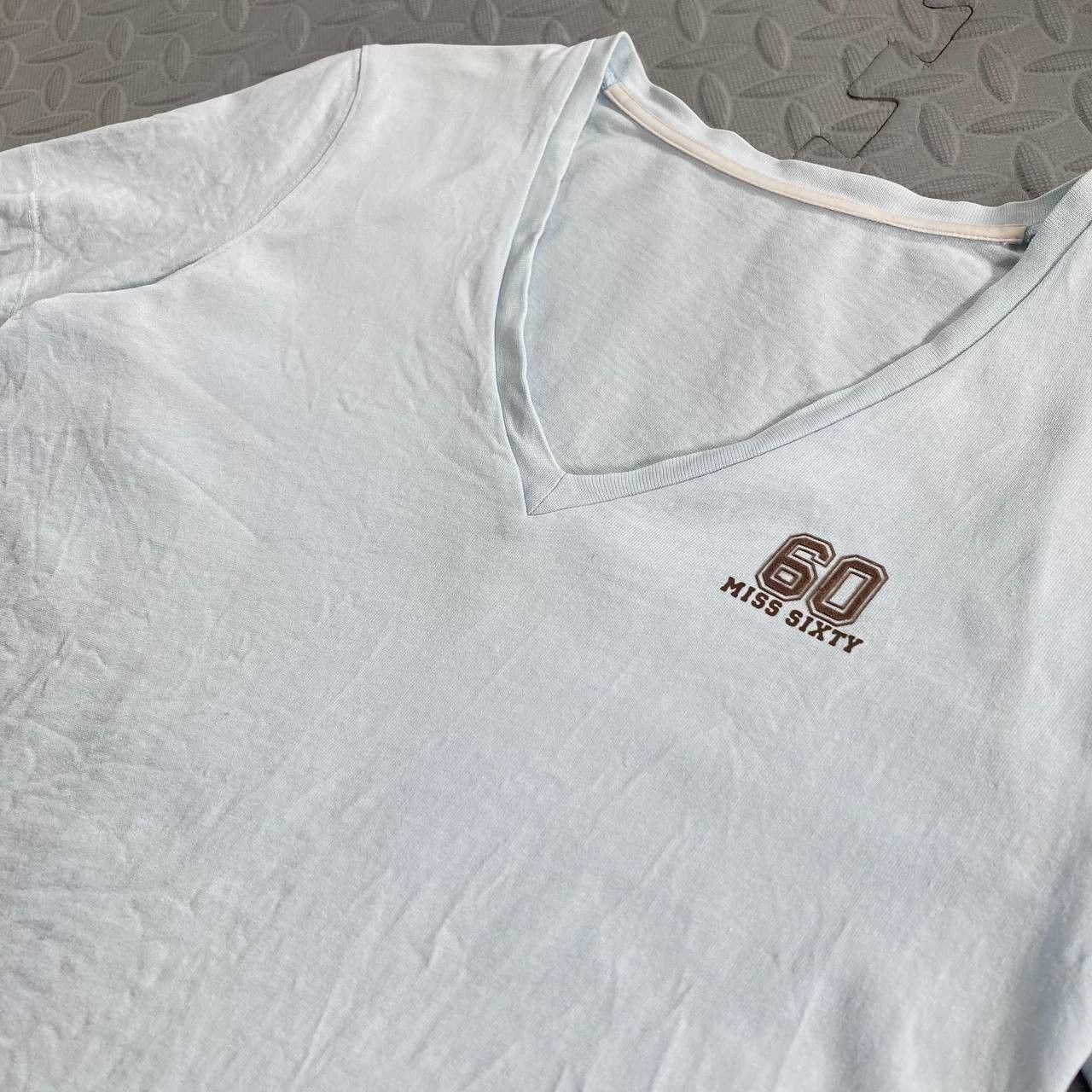 Miss Sixty Y2k V-neck Tee Size S / US 4 / IT 40 - 8 Thumbnail
