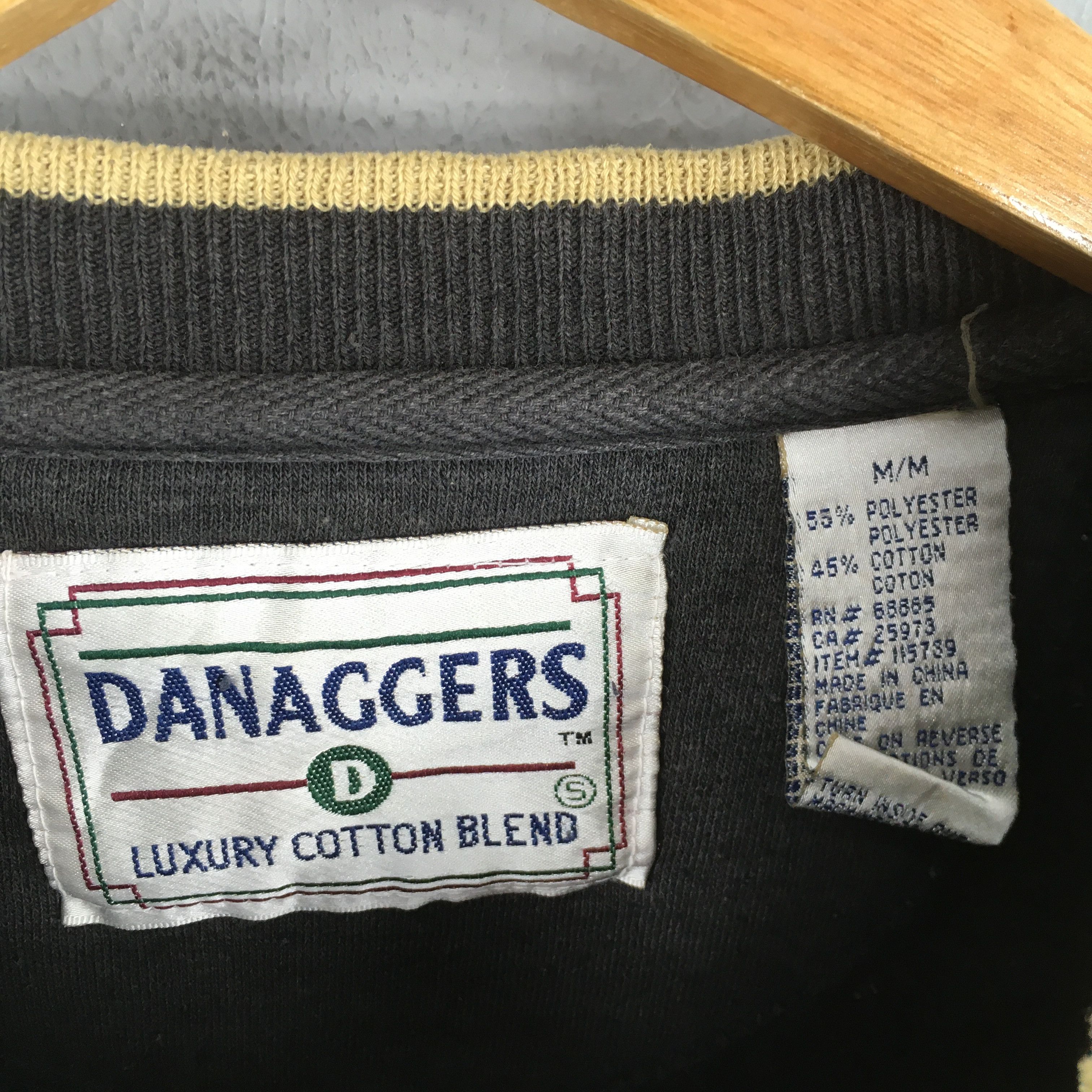 Vintage Vintage 90's Ski St. Moritz Sweatshirt Medium Size US M / EU 48-50 / 2 - 5 Thumbnail