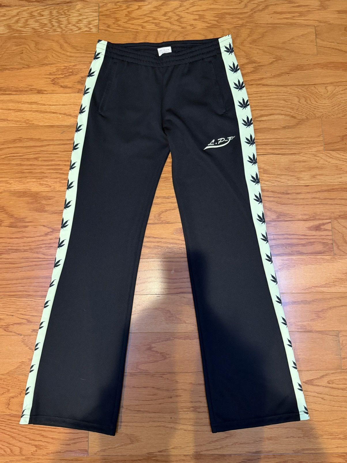 Lucien Pellat-Finet Weed leaf sample track pants Size US 28 / EU 44 - 1 Thumbnail