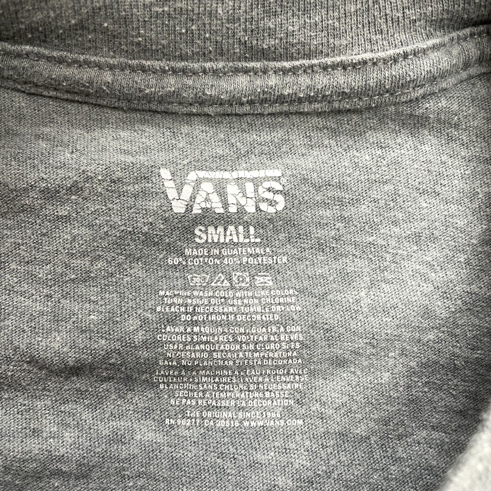 Vans VANS Off the Wall Shirt Unisex Adults Small Light Gray Long Sleeve Crew Cotton 1966 Tee Size US S / EU 44-46 / 1 - 3 Thumbnail