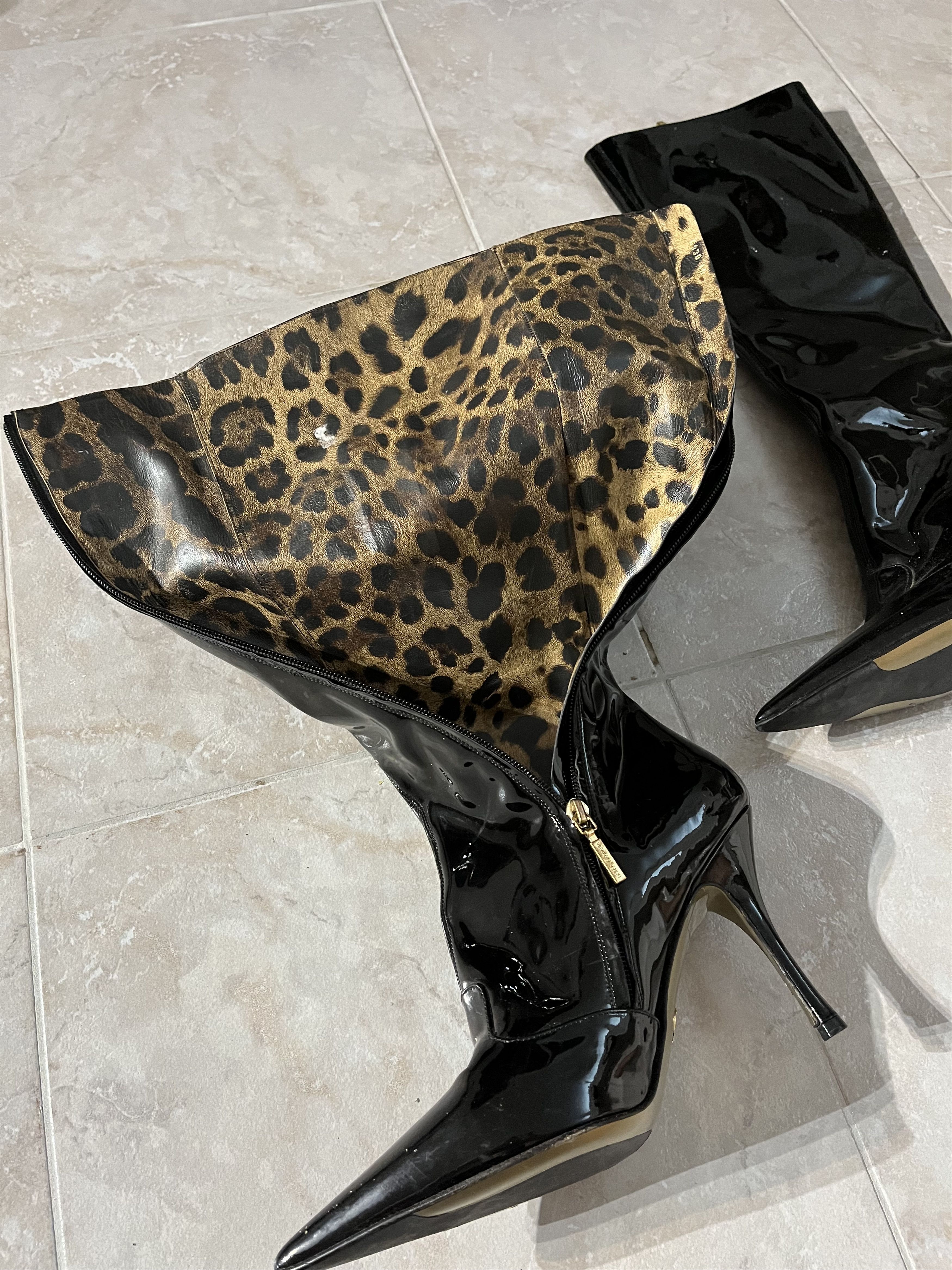 Dolce & Gabbana DOLCE & GABBANA High Hell Boots Black Patent Leather Size US 10 / IT 40 - 4 Thumbnail