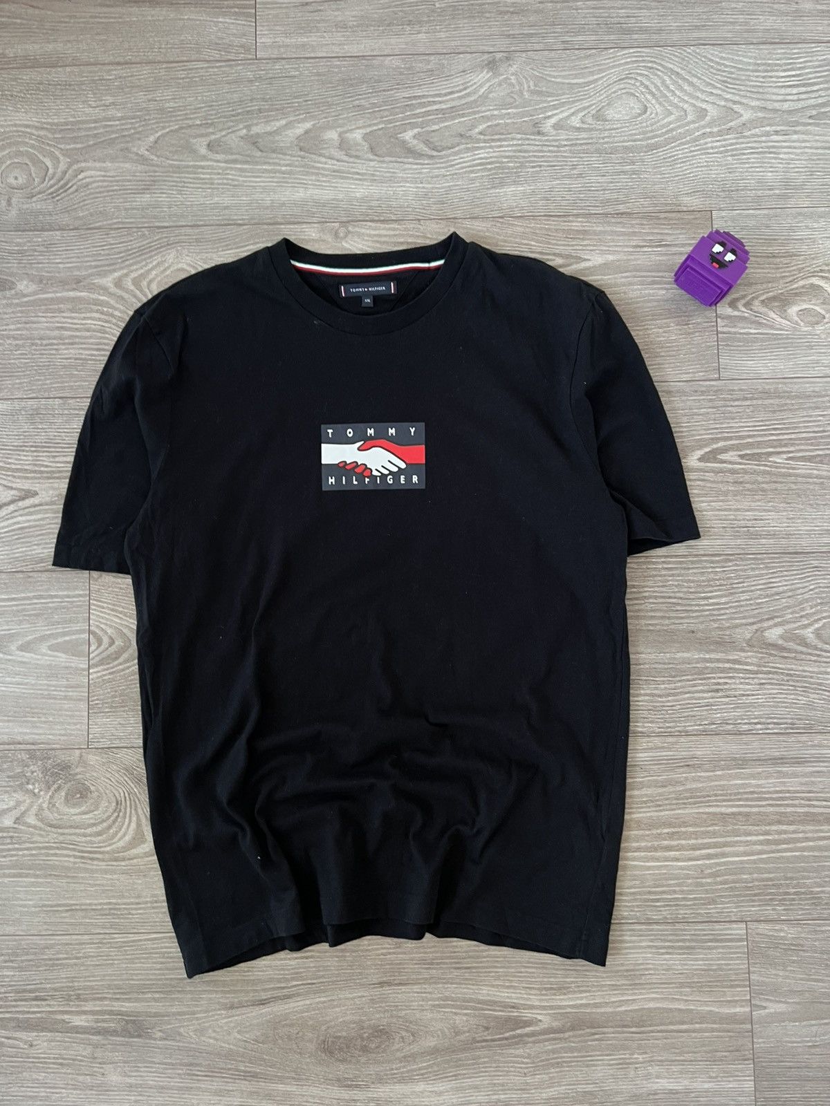Tommy Hilfiger ‼️TOMMY HILFIGER CAPSULE COLLECTION “One Planet” Big Logo Tee Size US XXL / EU 58 / 5 - 6 Thumbnail