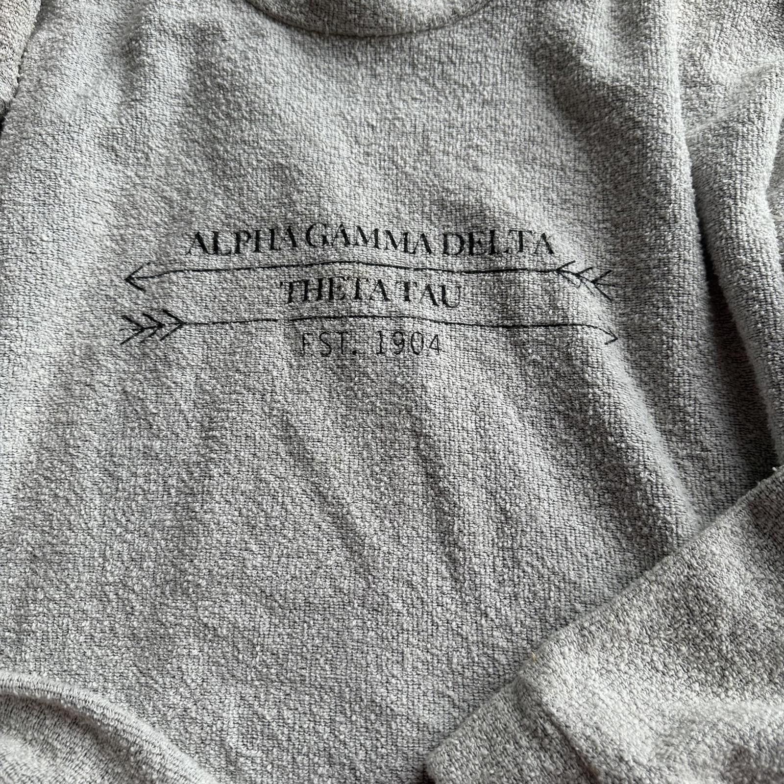 Designer Woolly Threads Alpha Gamma Delta Theta Tau Sweatshirt - XXL Size XXL / US 16-18 / IT 52-54 - 1 Thumbnail