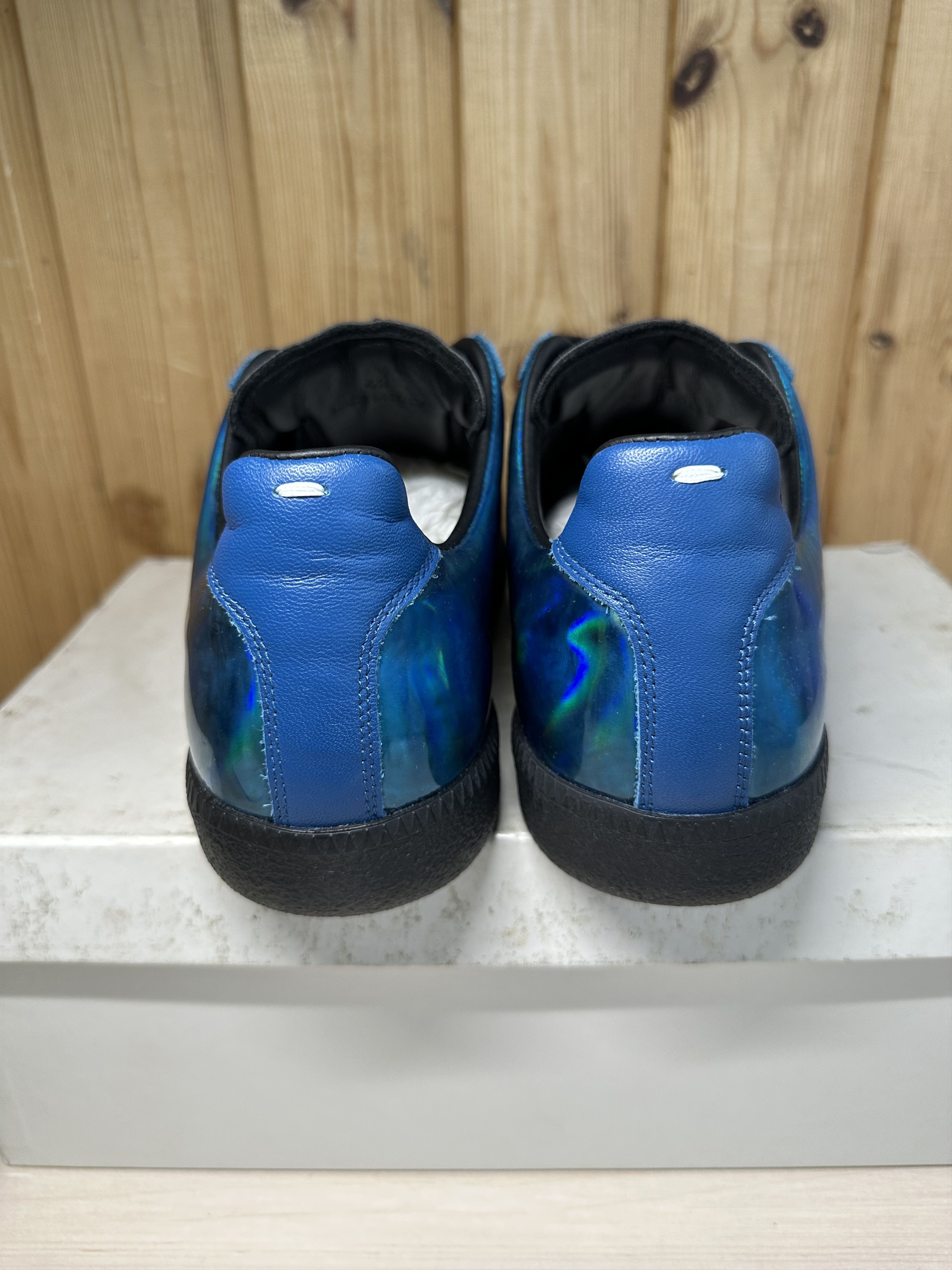 Maison Margiela Maison Margiela Gats Blue Iridescent Size US 9 / EU 42 - 4 Thumbnail