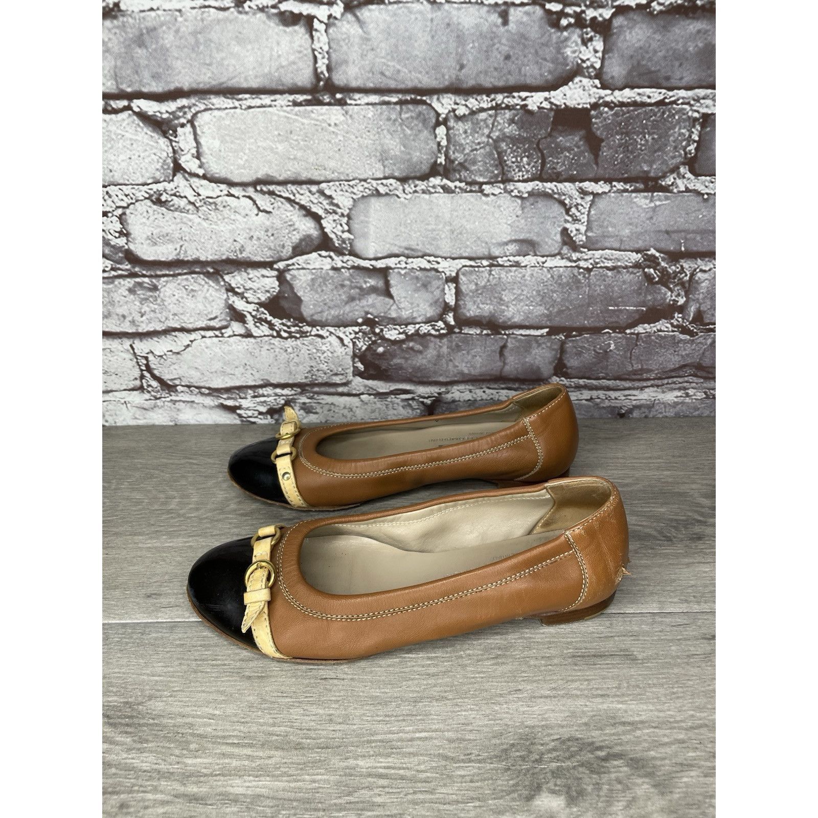 AGLINI AGL SPECTATOR Brown Leather Black Patent Cap Toe Ballet Flat Size US 6 / IT 36 - 23 Thumbnail