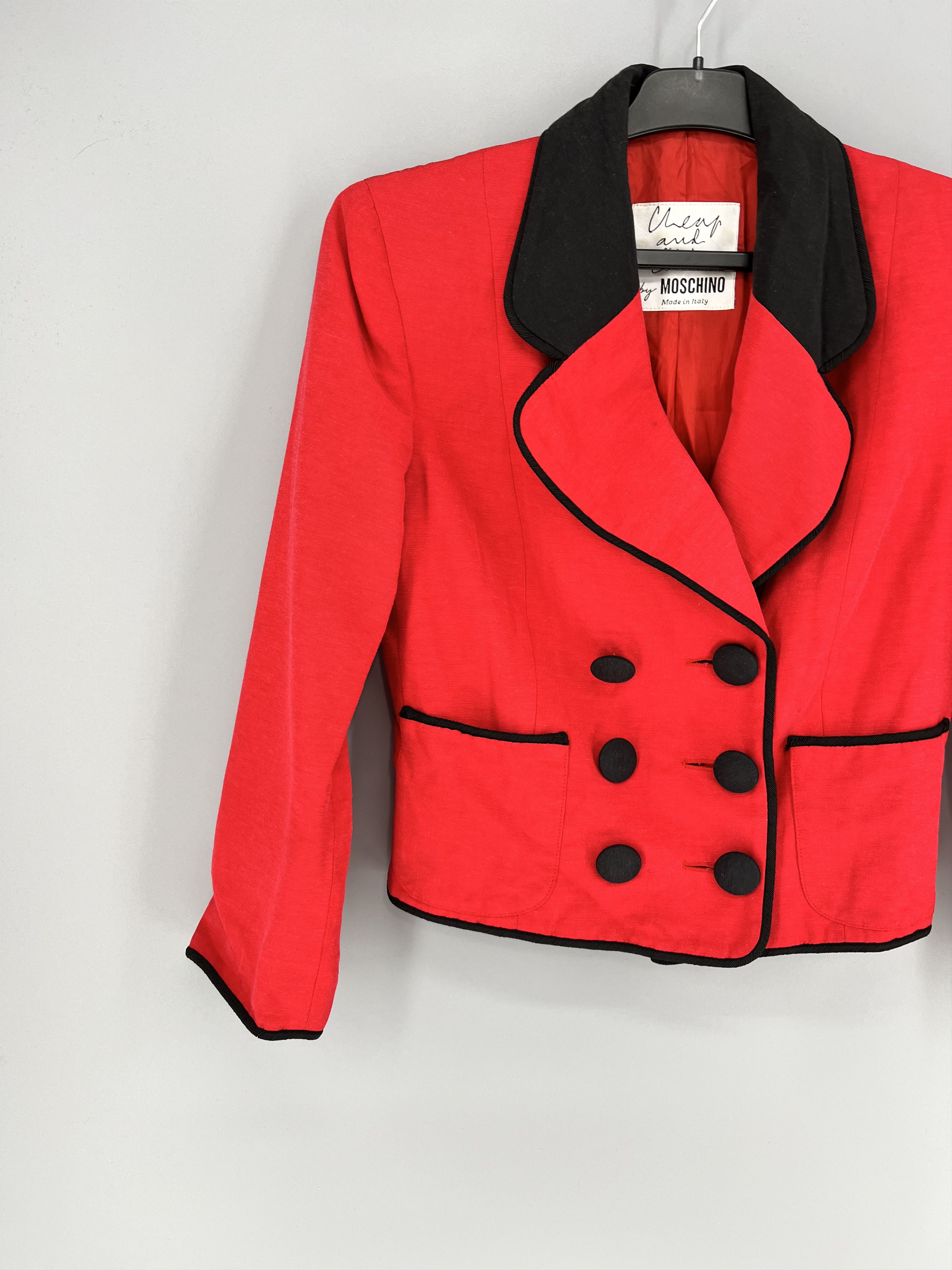 Moschino MOSCHINO Cheap and Chic 1990s Red Double Breast Crop Jacket Size M / US 6-8 / IT 42-44 - 4 Thumbnail