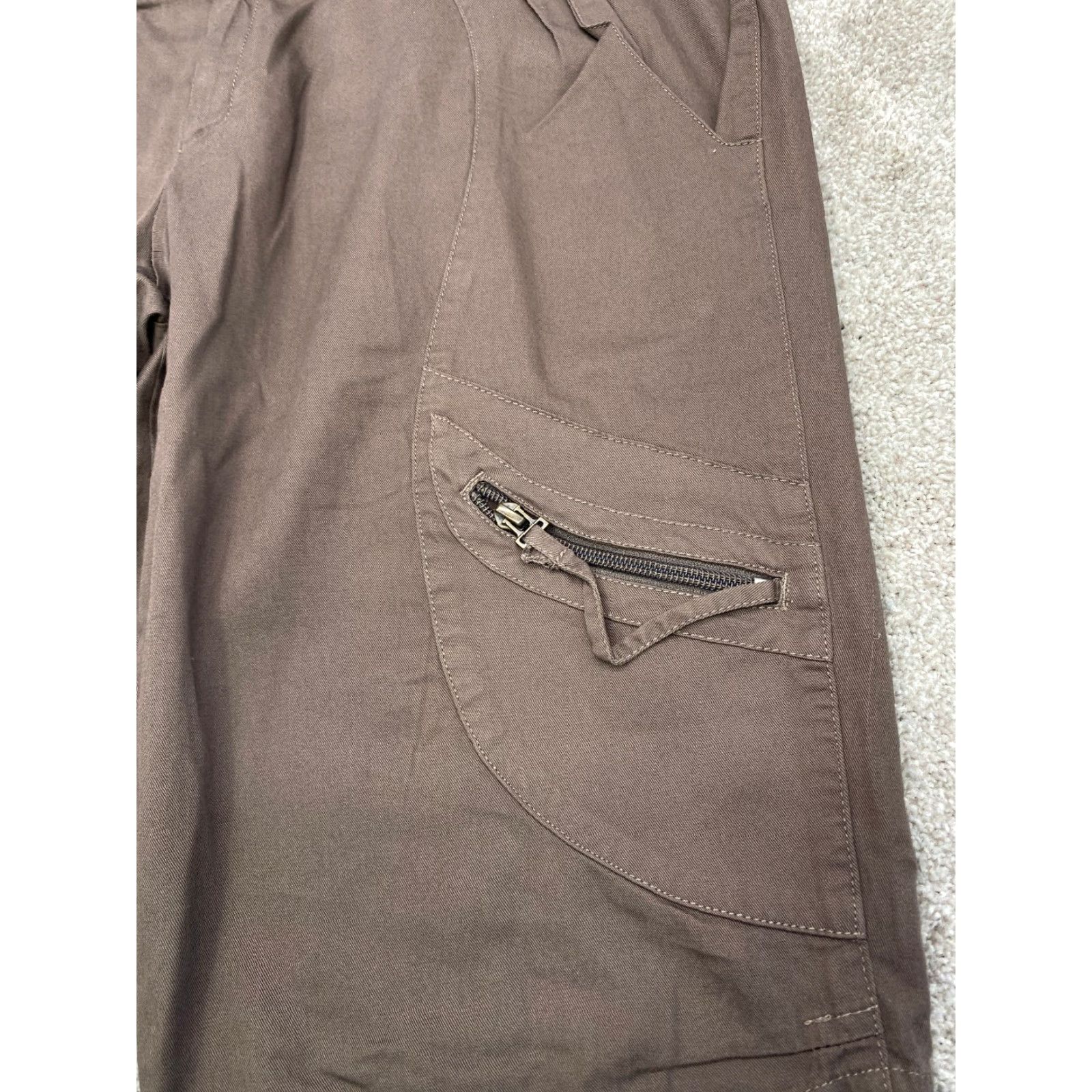 Nike Nike Sportswear Shorts Bermuda Women L Brown 12-14 Knit Cotton Polyester Athletic Golf Pockets Drawstring Front Size 36" / US 14 / IT 50 - 4 Thumbnail