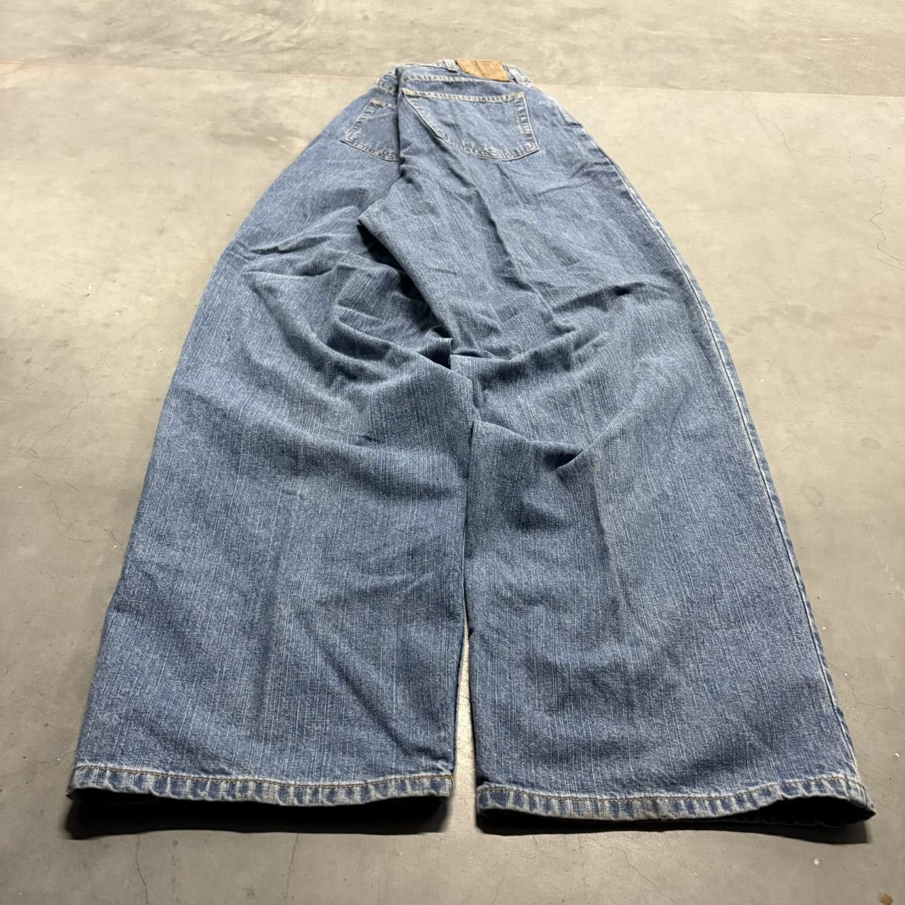 Old Navy × Vintage Crazy Vintage Y2K/2000s Super Baggy Old Navy WideLeg Skater Style Medium wash Denim Jeans! Size US 36 / EU 52 - 5 Thumbnail