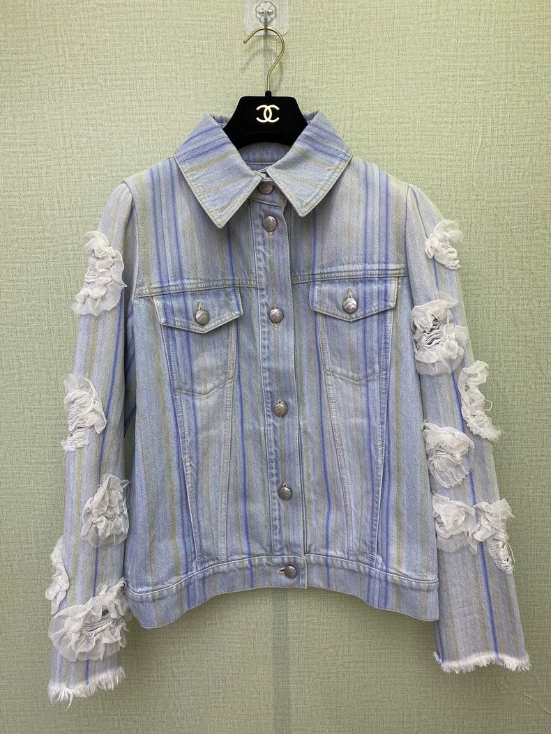 Chanel Chanel Chanel Falls Series Camellia Denim Jacket Size XS / US 0-2 / IT 36-38 - 1 Thumbnail