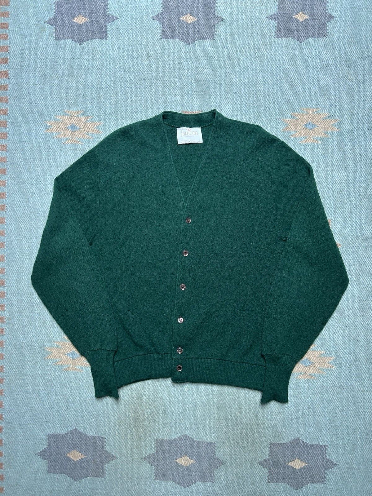 Vintage Vintage jantzen button cardigan sweater acrylic wool knit L Size US L / EU 52-54 / 3 - 1 Thumbnail