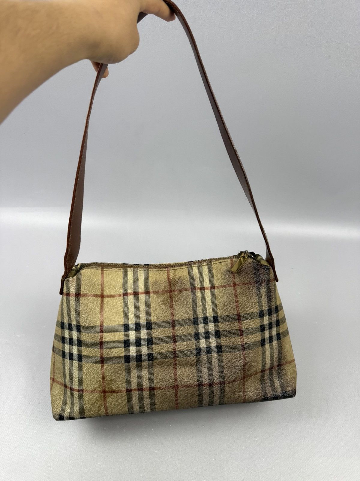Burberry Vintage Burberry Nova Check Shoulder Bag Leather Trim Size ONE SIZE - 6 Thumbnail