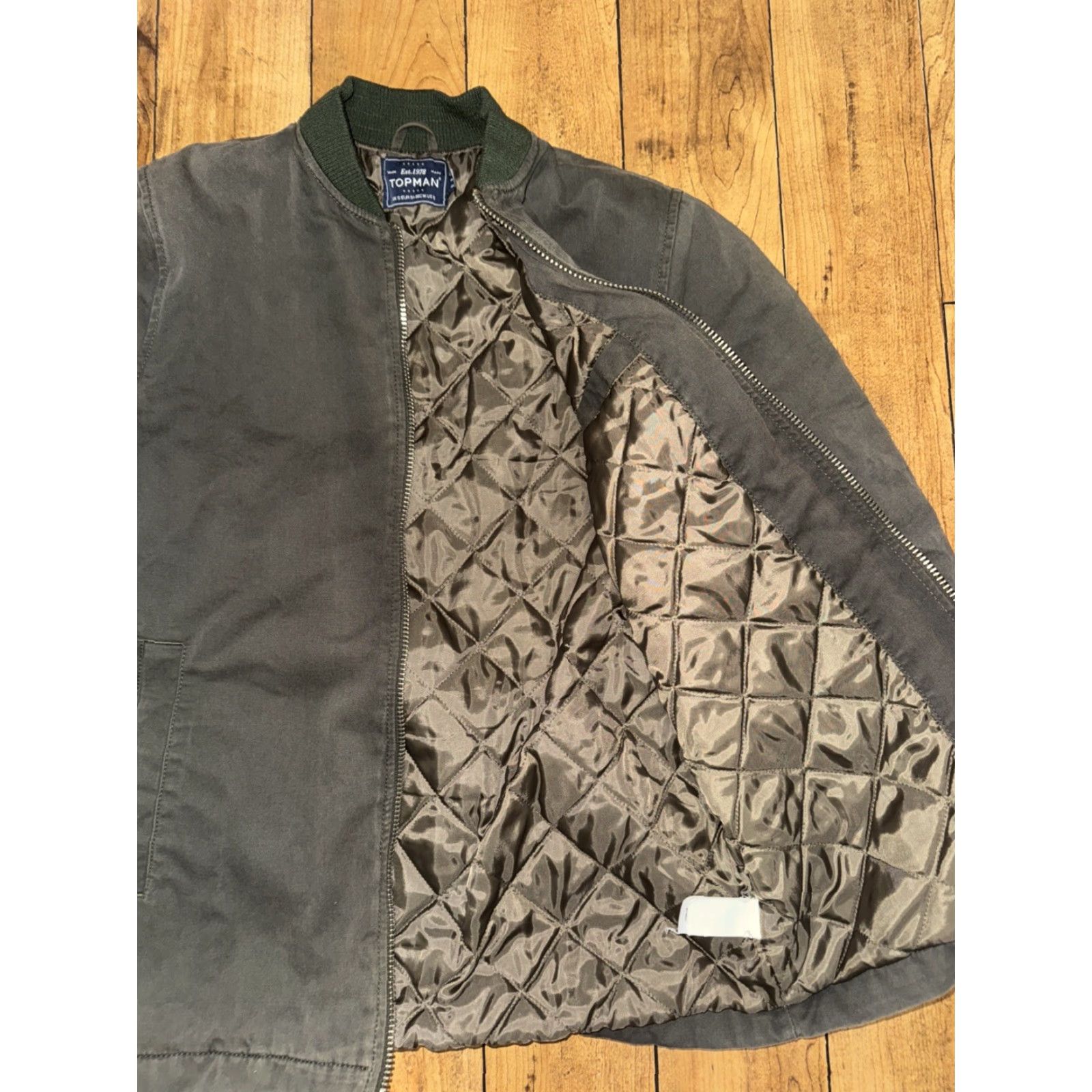 Topman Topman Bomber Jacket Olive Green Small Zipper Dual Zipper Men Regular Cotton Jacket Size US S / EU 44-46 / 1 - 4 Thumbnail