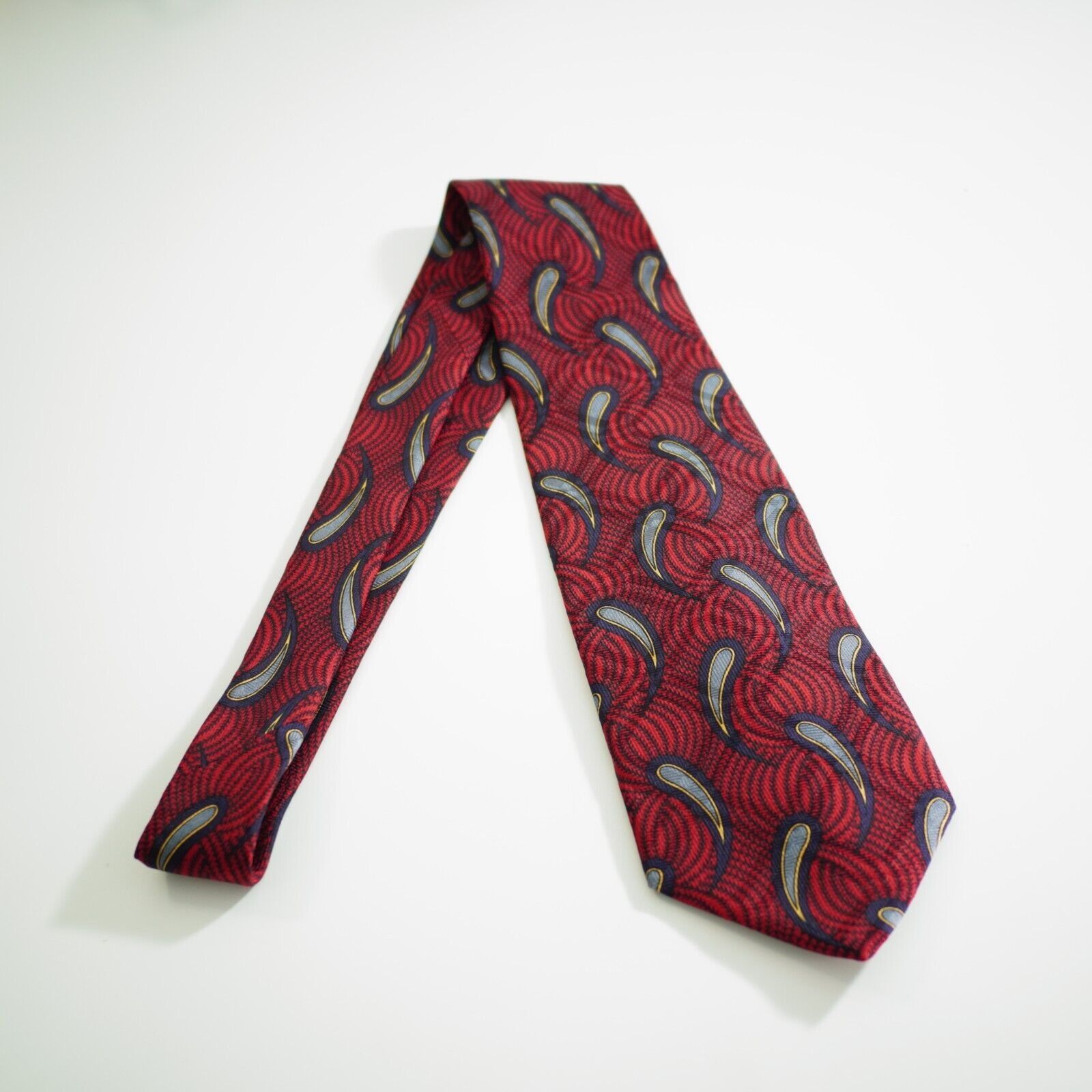 Robert Talbott Robert Talbott Studio Carmel Valley Red Paisley Jacquard Pri Size ONE SIZE - 8 Thumbnail