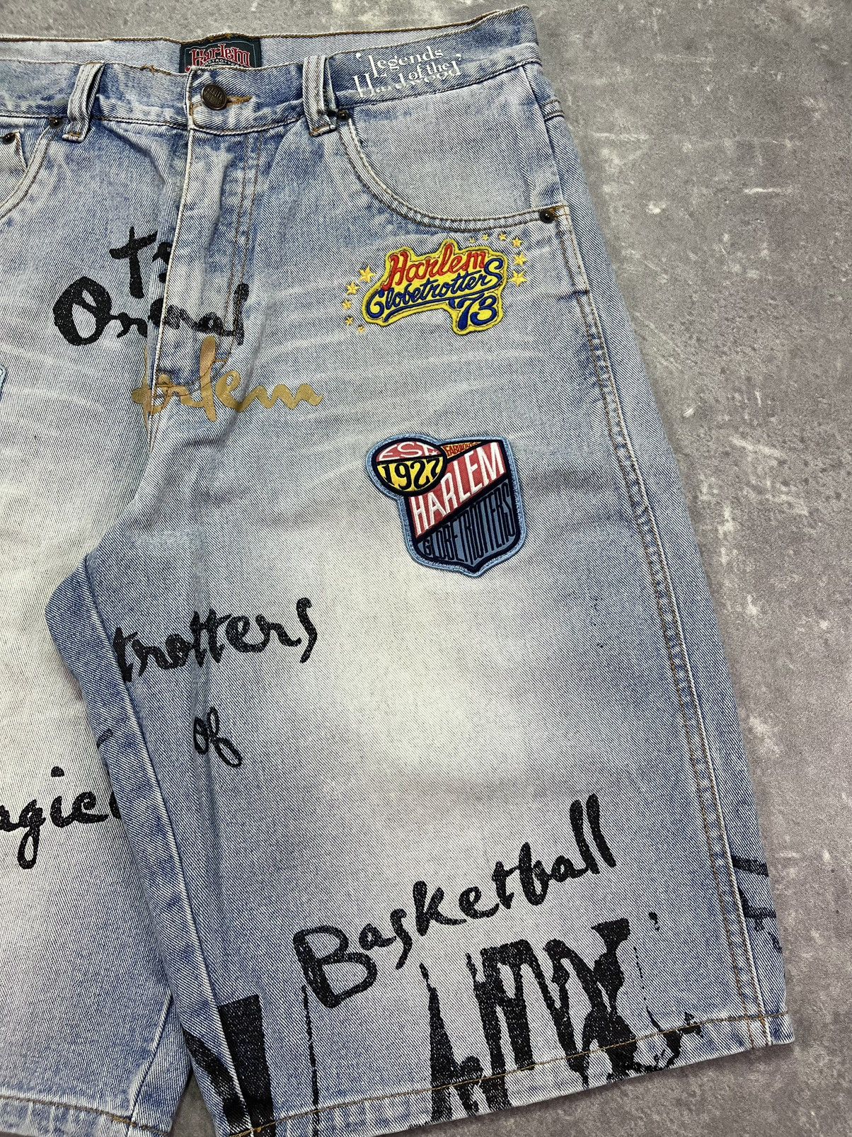 Fubu Platinum Fubu Harlem Globetrotters Printed Baggy Denim Jorts Size US 34 / EU 50 - 5 Thumbnail