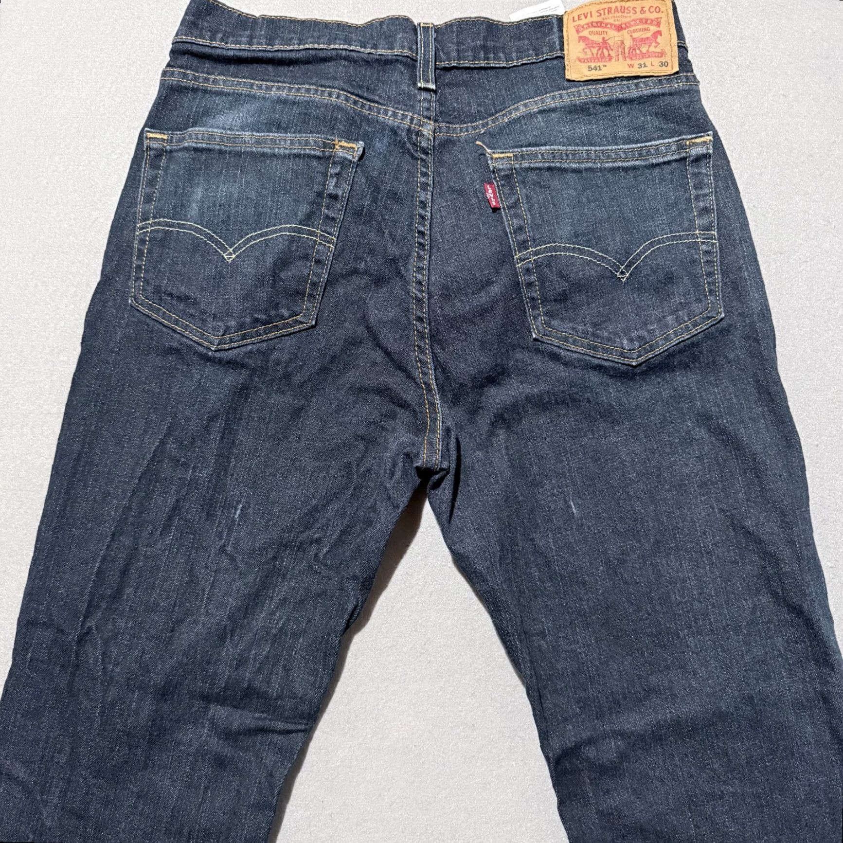 Levi's Levi's 541 Jeans Men Blue Denim Low Rise Distressed - 31x30 - Athletic Taper Style Jeans Size US 31 - 4 Thumbnail