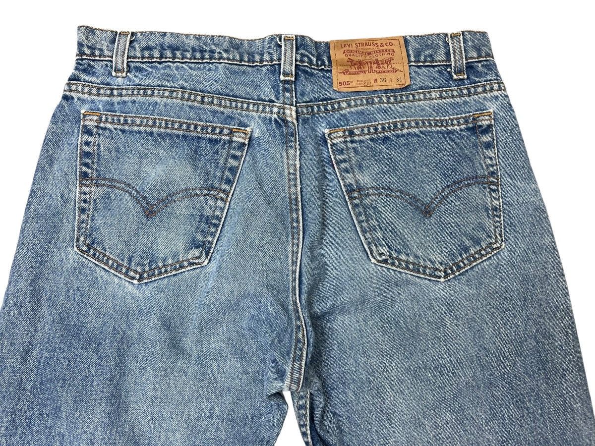 Levi's Vintage Levi’s 505 Jeans Straight Leg Regular Fit Size US 36 / EU 52 - 3 Thumbnail