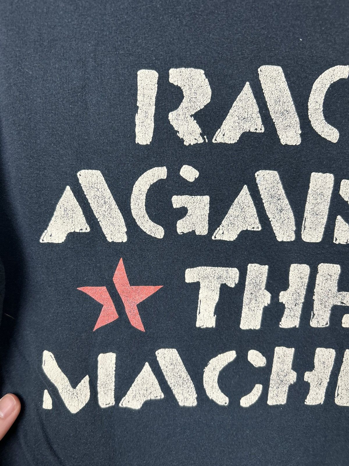 Band Tees × Vintage Vintage Rage Against The Machines 2008 T shirt Size US M / EU 48-50 / 2 - 13 Thumbnail