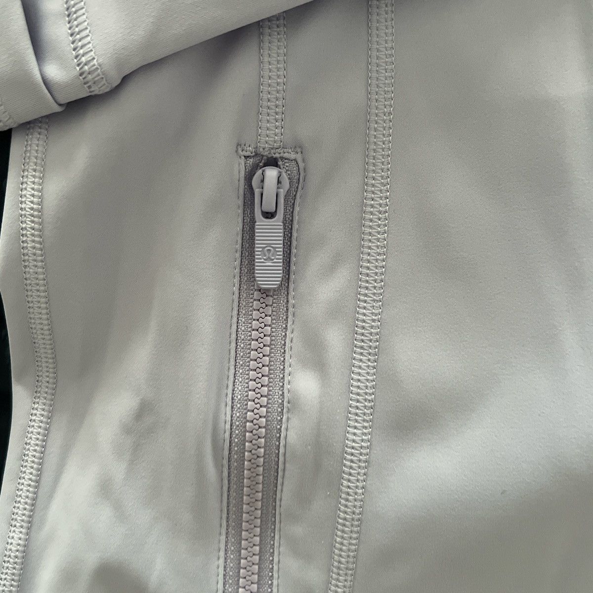 Lululemon Light Purple Lulu Define Jacket Size S / US 4 / IT 40 - 3 Thumbnail