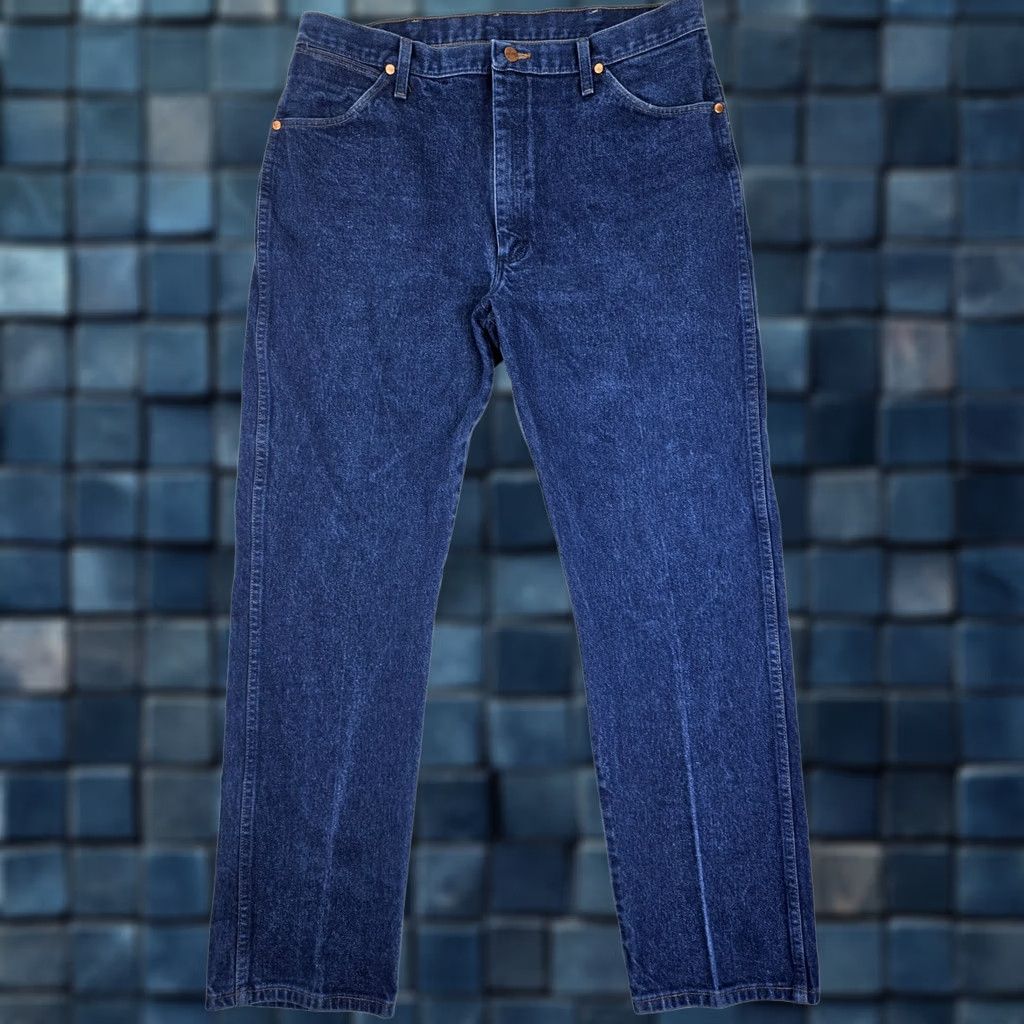Wrangler Wrangler 13MWZ Cowboy Cut Original Fit Denim Jeans Men 36x32 Regular Blue USA Cowboy Size US 36 / EU 52 - 1 Thumbnail