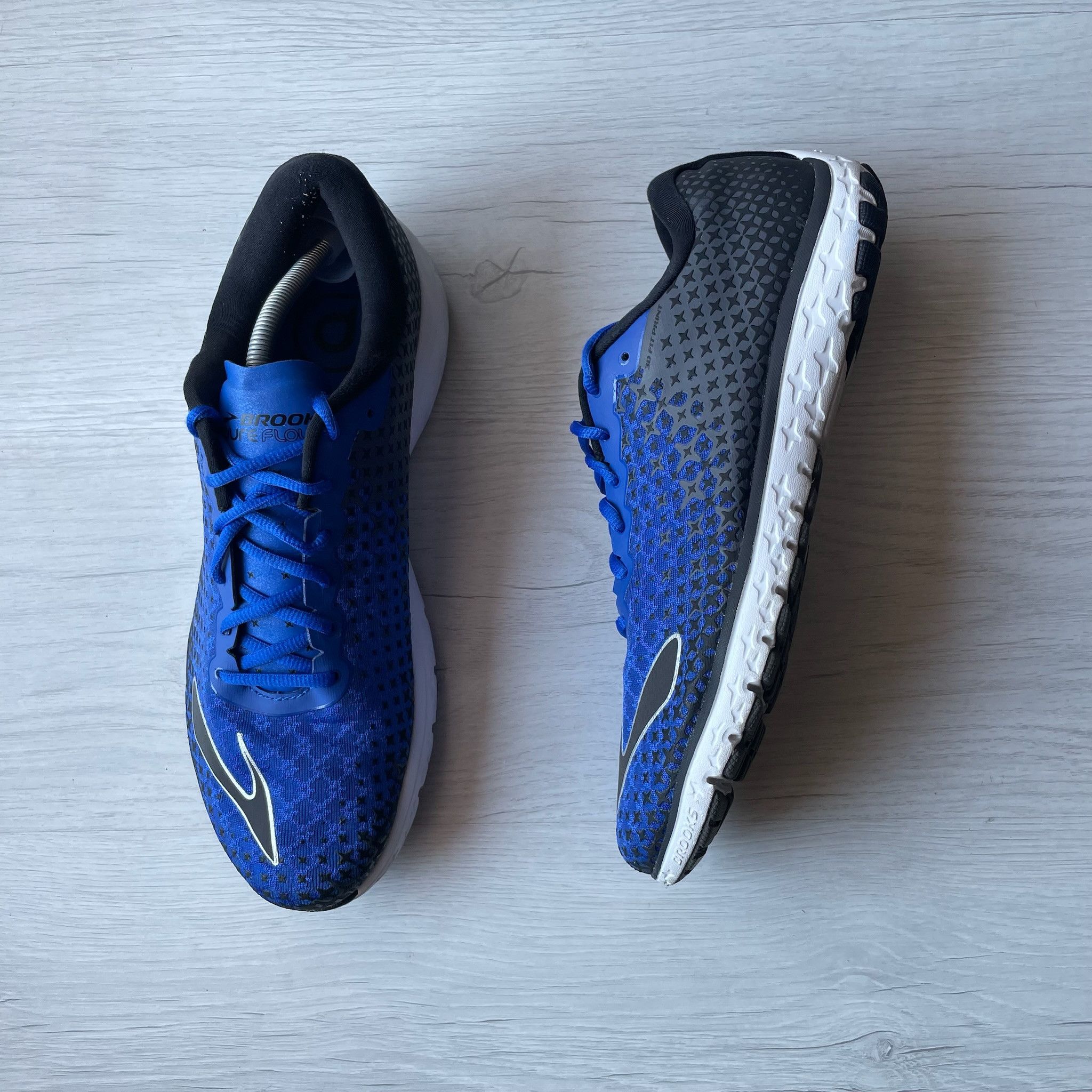 Brooks Brooks PureFlow Size US 13 / EU 46 - 1 Thumbnail