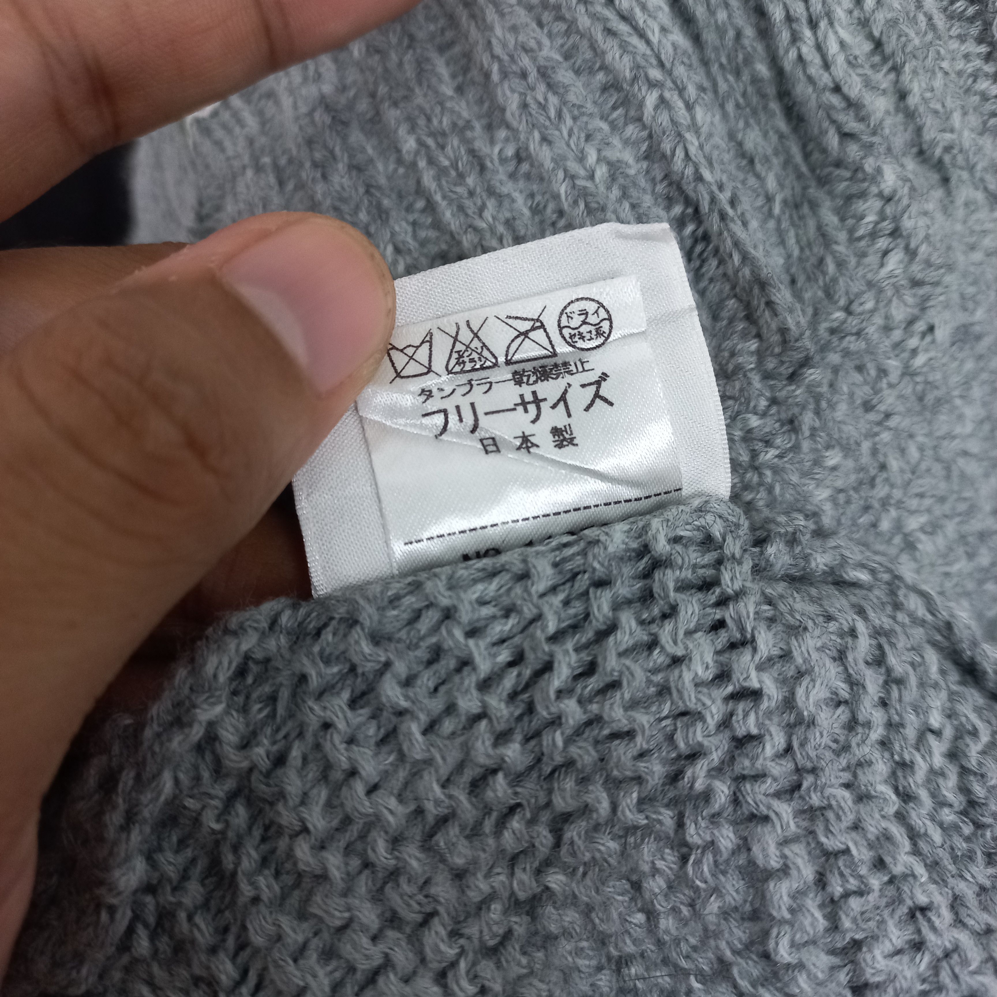 Lacoste 💥 Lacoste iconic logo beanie hat Size ONE SIZE - 5 Thumbnail
