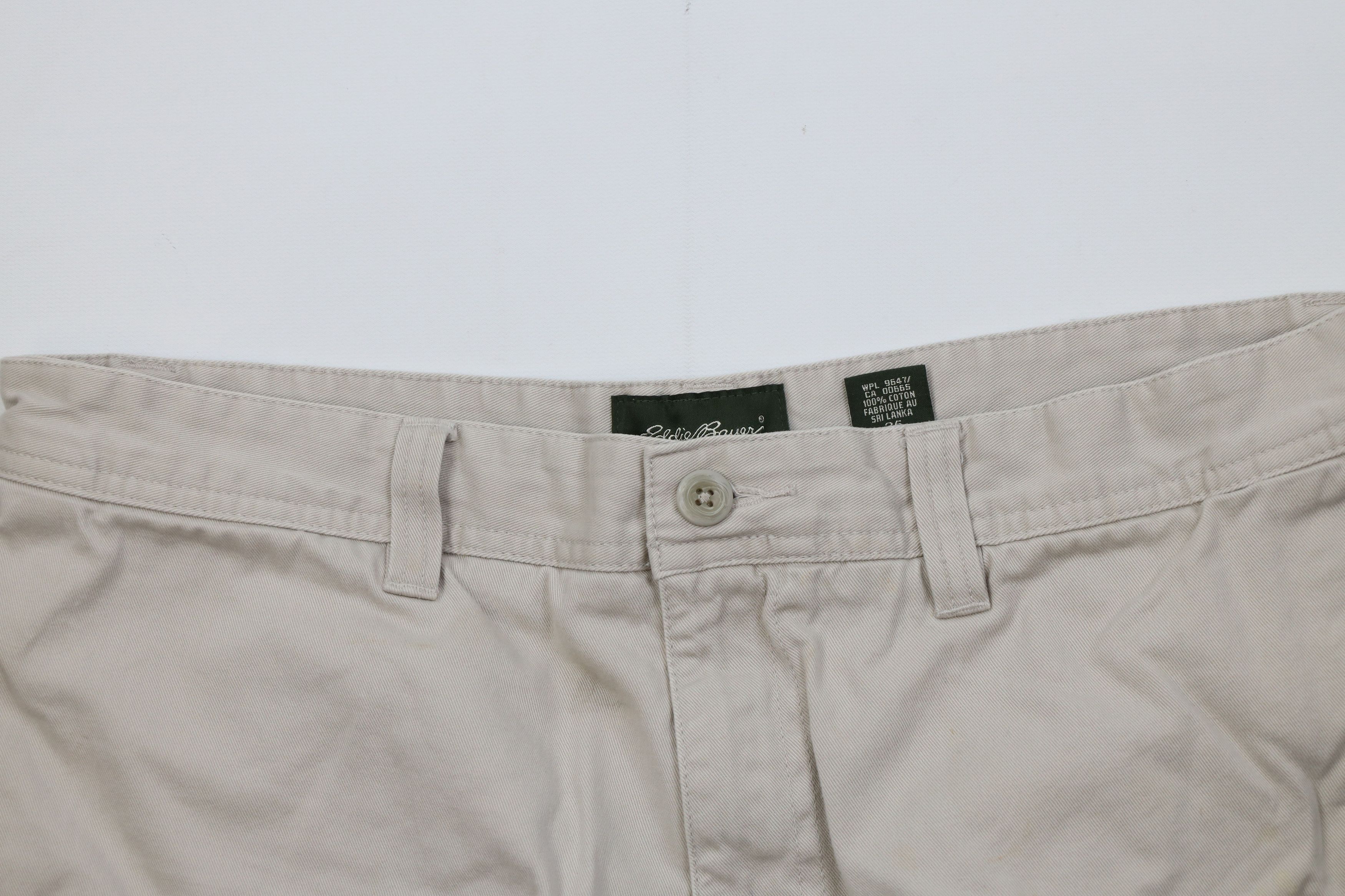 Eddie Bauer Vintage Eddie Bauer Heavyweight Cargo Shorts Beige Cotton Size US 35 - 2 Thumbnail