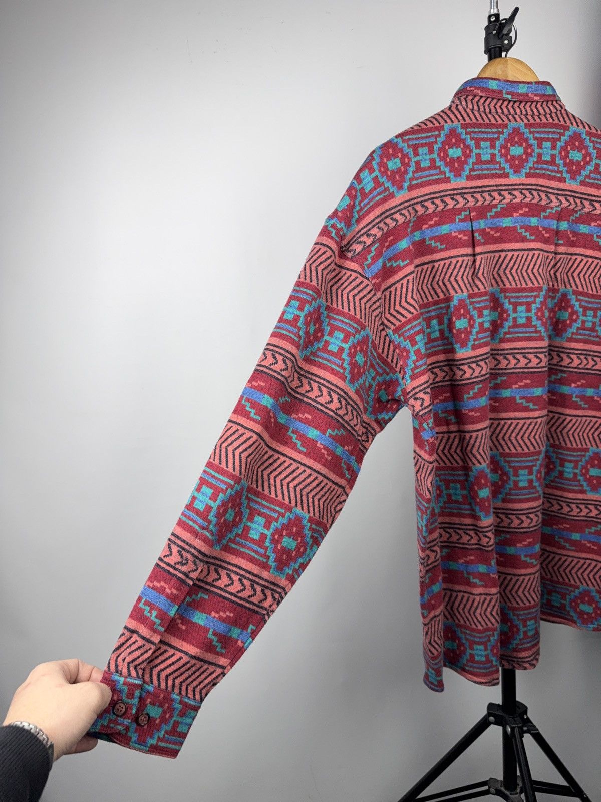 Vintage Vintage 90s Western USA Aztec Tribal Print Button Up Shirt Size US XL / EU 56 / 4 - 9 Thumbnail
