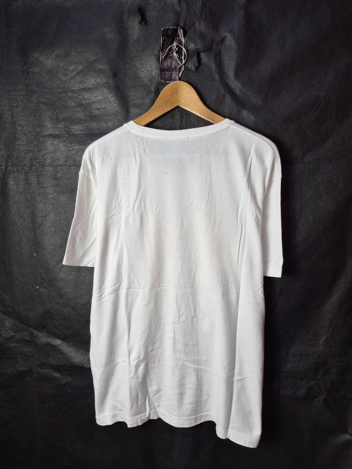 Anime × Japanese Brand × Uniqlo 🔥 Uniqlo Shogakukan Anime Cartoon Art Tee Size US L / EU 52-54 / 3 - 7 Thumbnail