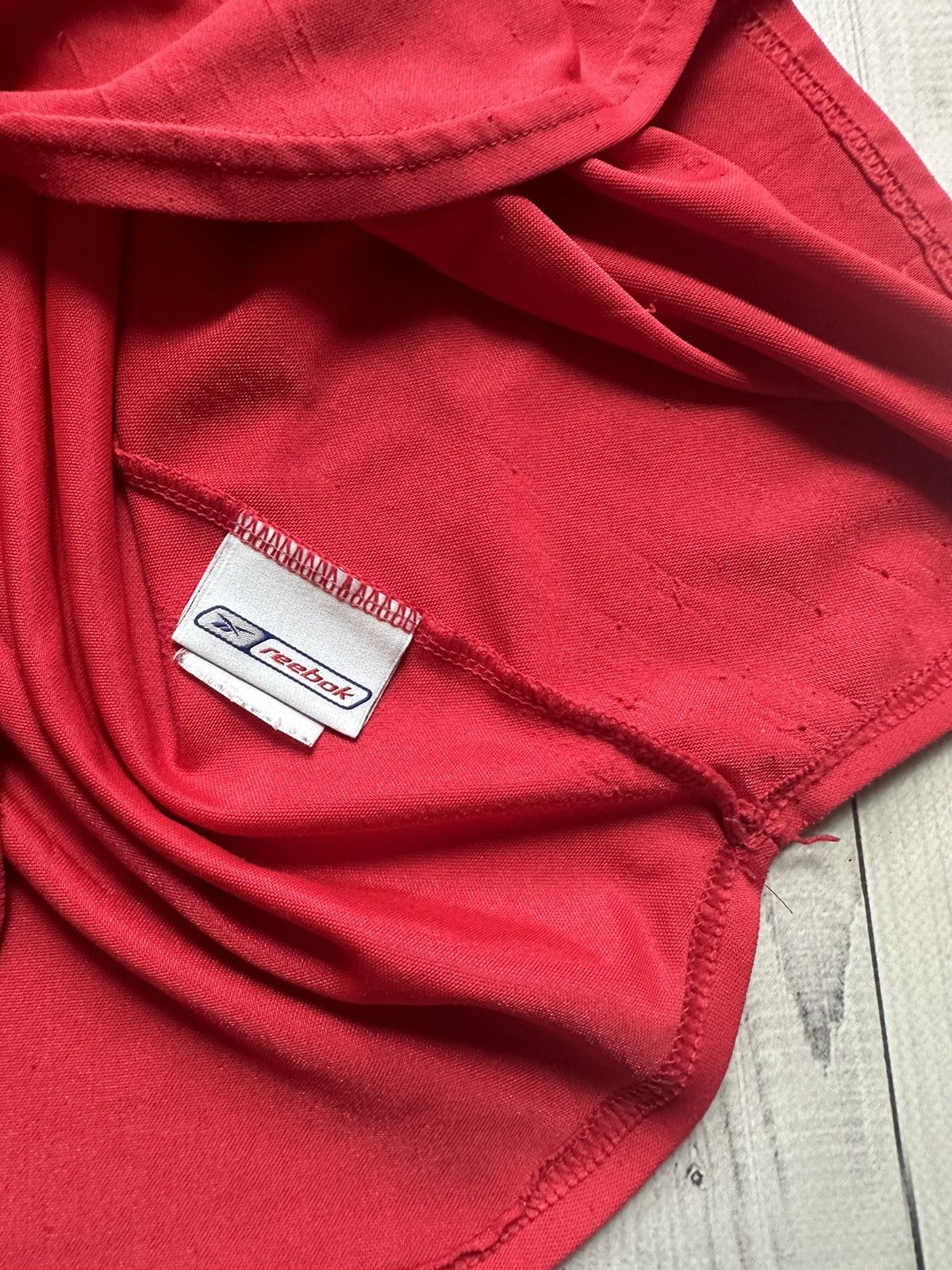Reebok Vintage Reebok Liverpool soccer jersey size Xs rare Size US XS / EU 42 / 0 - 8 Thumbnail
