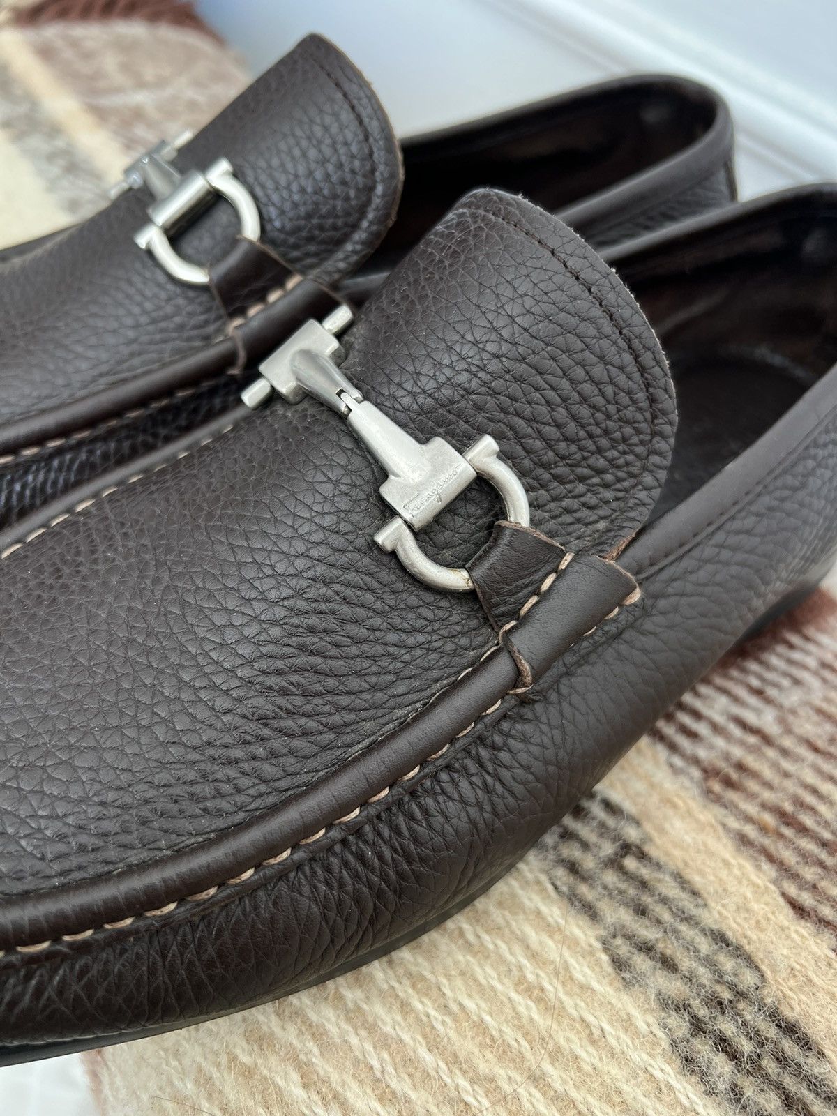 Salvatore Ferragamo SALVATORE FERRAGAMO "Magnifico"Brown Leather Gancini Loafers Size US 8.5 / EU 41-42 - 5 Thumbnail