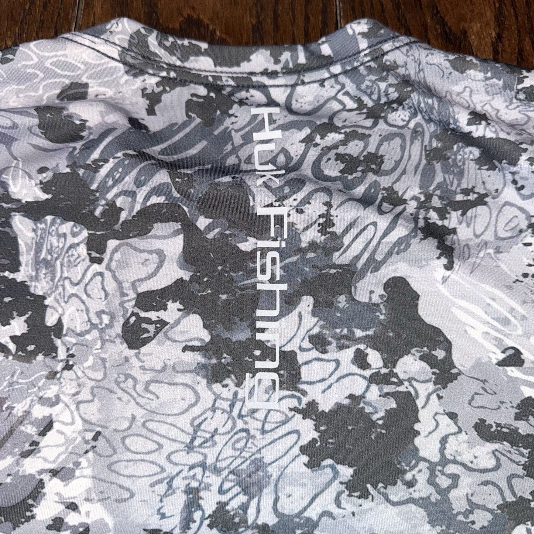 Vintage HUK Fishing Pullover Mens Large Camouflage Performance Gray Shirt Size US L / EU 52-54 / 3 - 7 Thumbnail