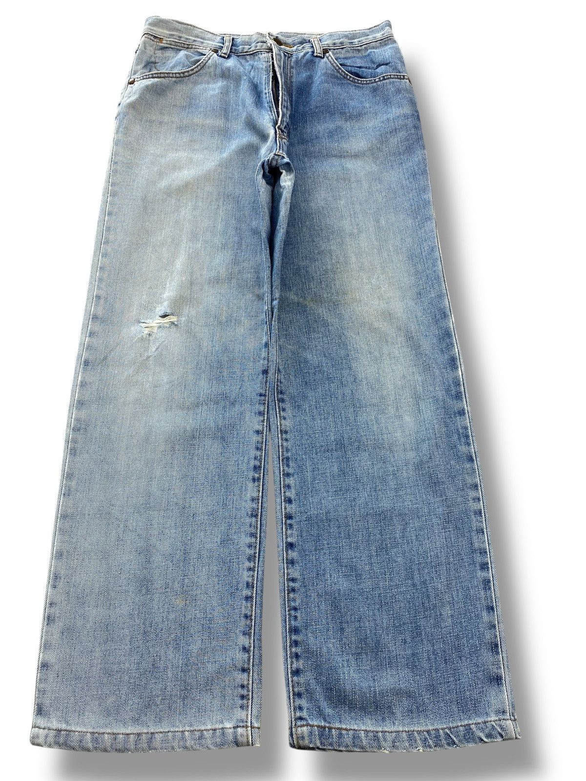 Wrangler Wrangler Light Wash Style Straight Leg Jeans Size US 30 / EU 46 - 1 Thumbnail