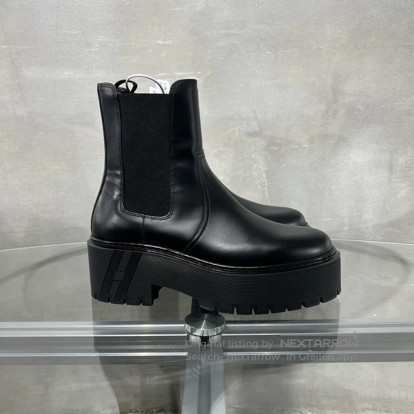 Hermes Hermes Harrow leather-spliced Chelsea boots Size US 5.5 / IT 35.5 - 4 Thumbnail