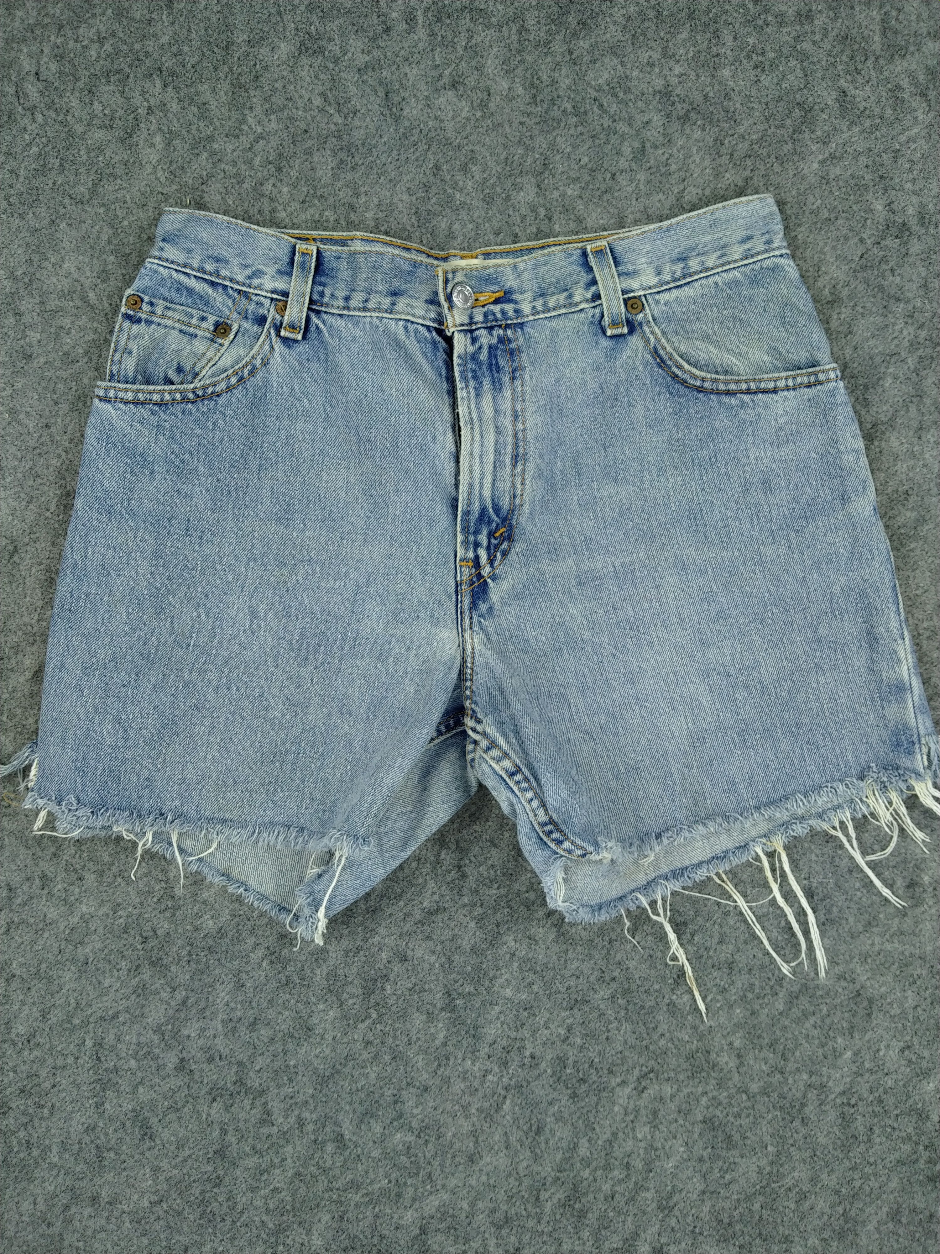 Levi's Vintage Levi's 550 Classic Relaxed Tapered Denim -JN080 Size US 32 / EU 48 - 1 Thumbnail