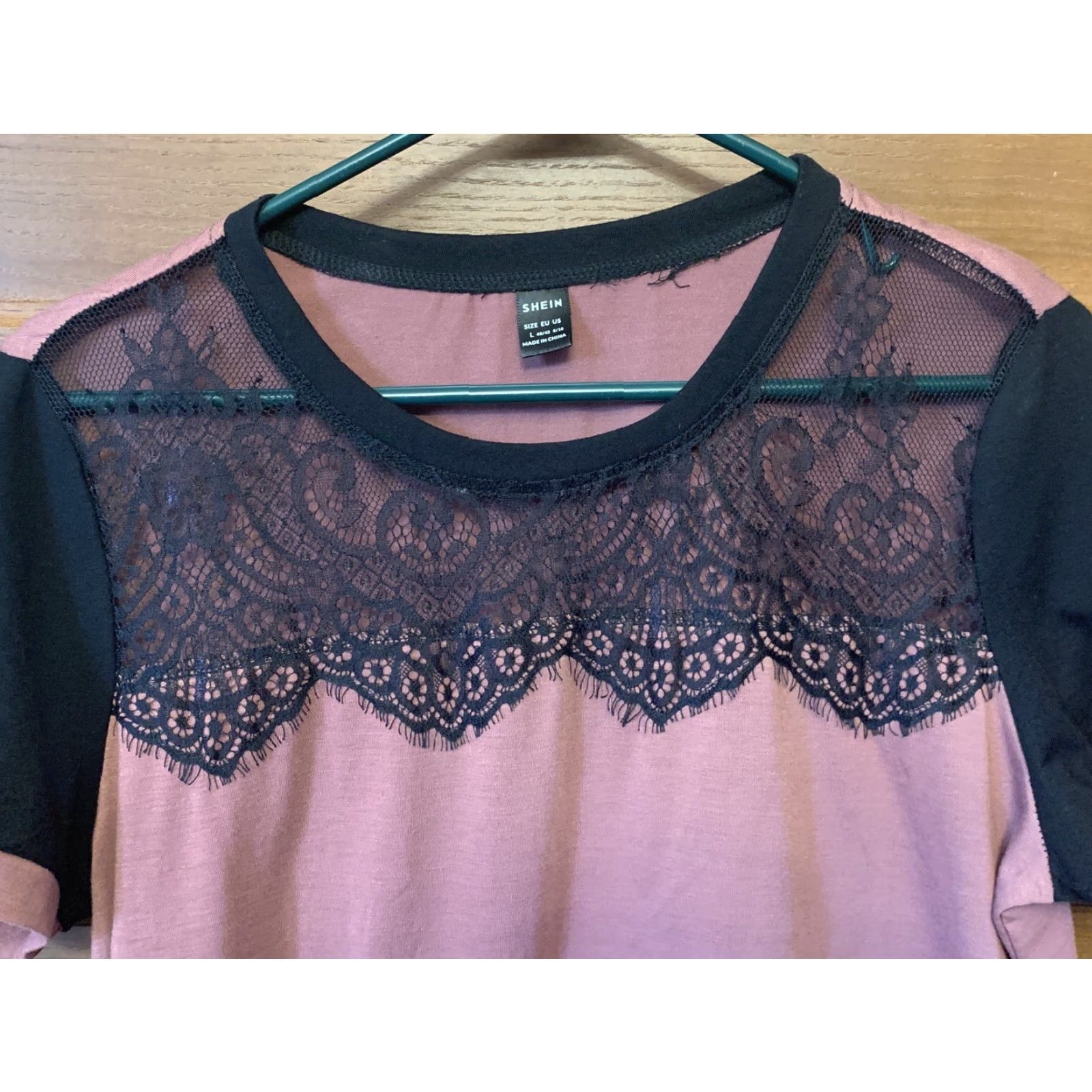 Shein SheIn Lace Top T-Shirt Pink L Women Short Sleeve Round Neck Pullover Casual Travel Basic Regular Stretch 25" Length 20" Pit to Pit Size L / US 10 / IT 46 - 2 Thumbnail